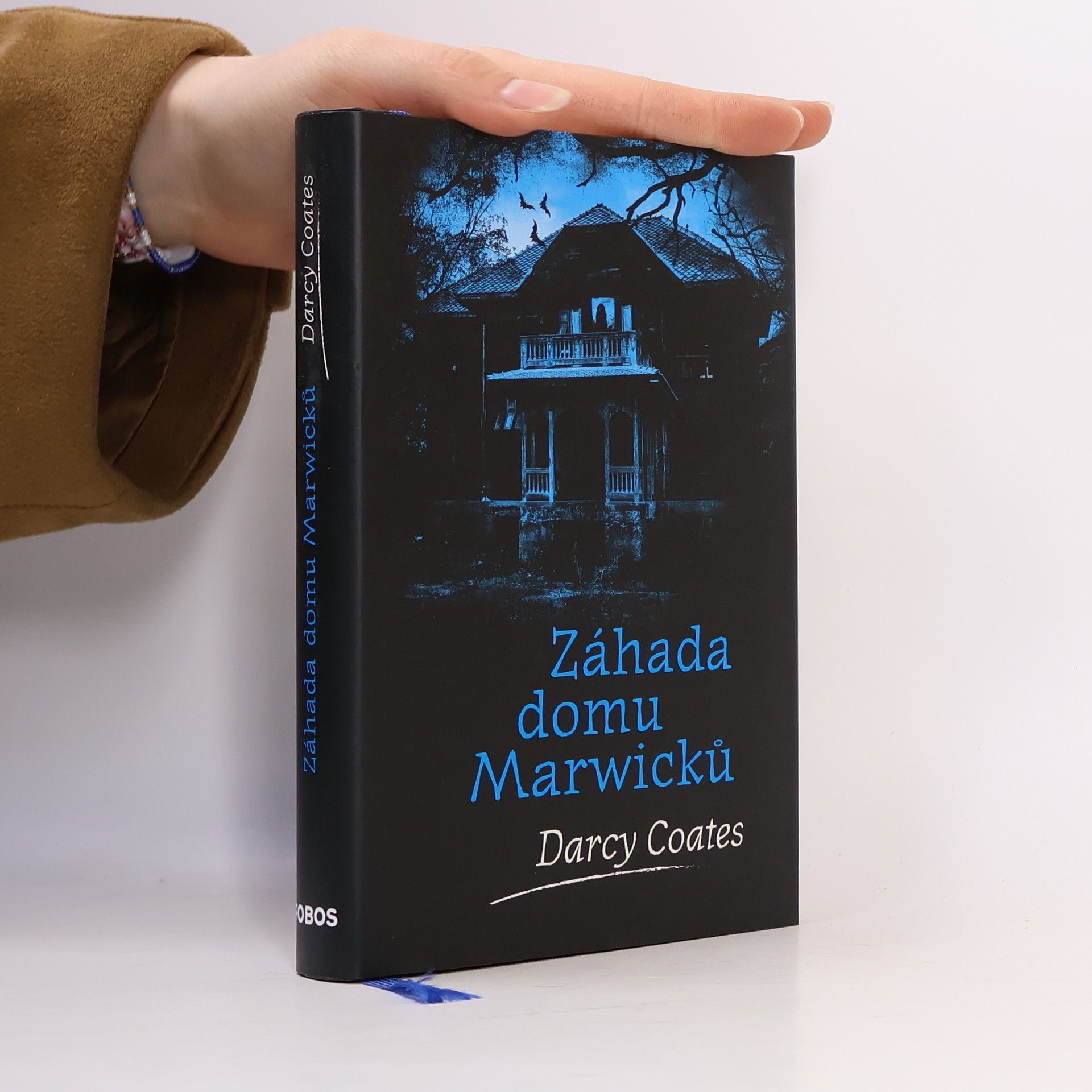 Darcy Coates Záhada domu Marwicků