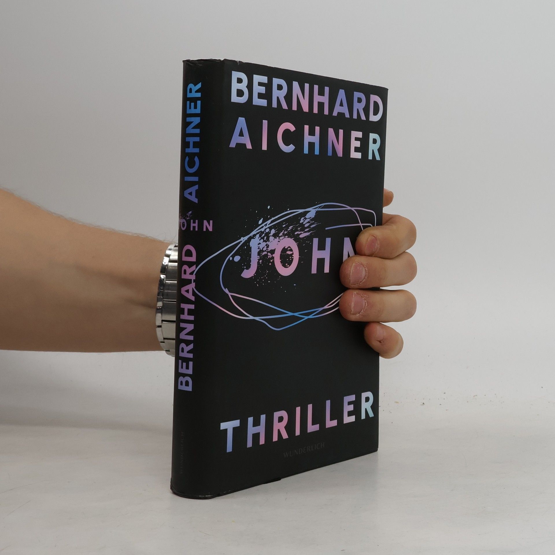 Bernhard Aichner John