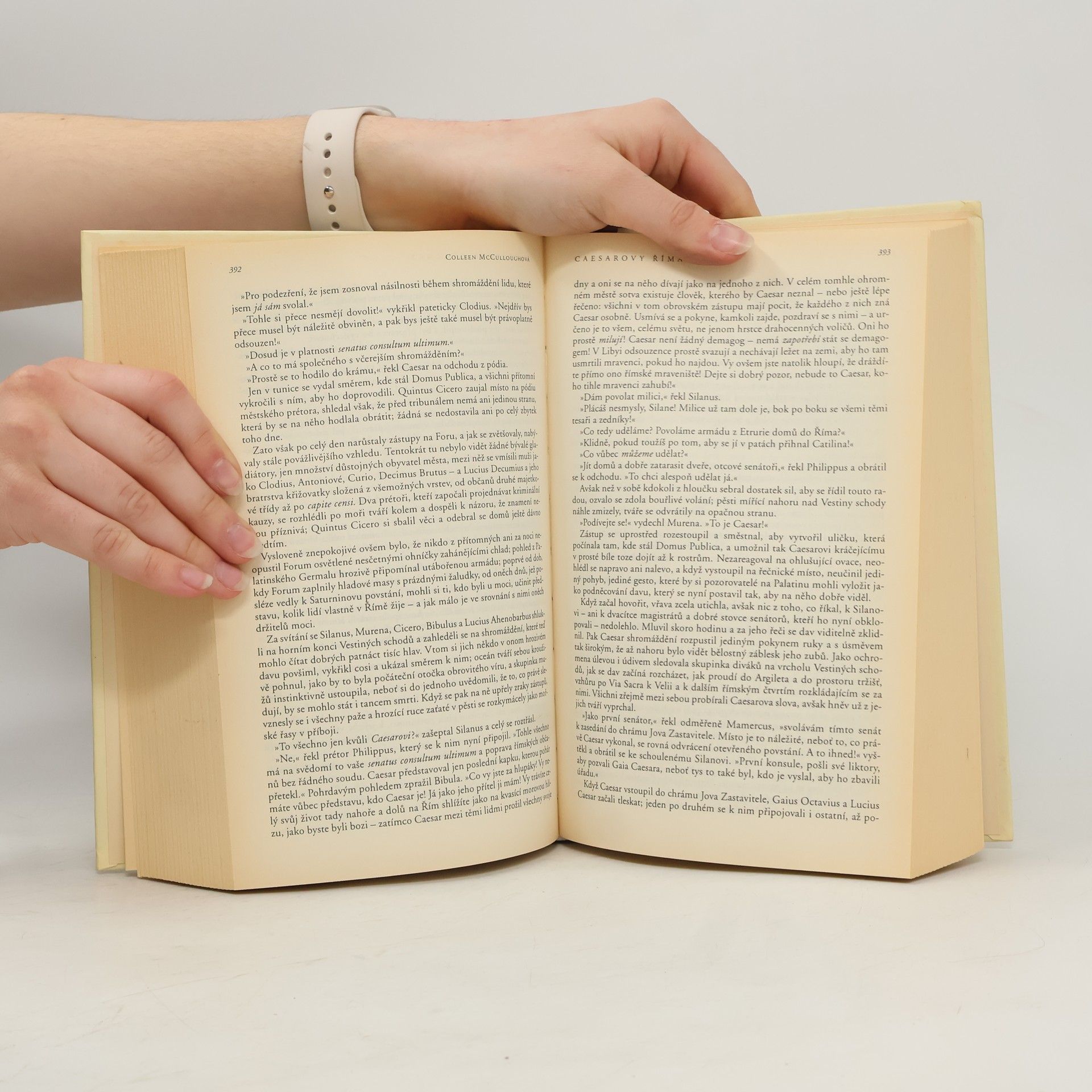 Colleen McCullough Caesarovy Římanky