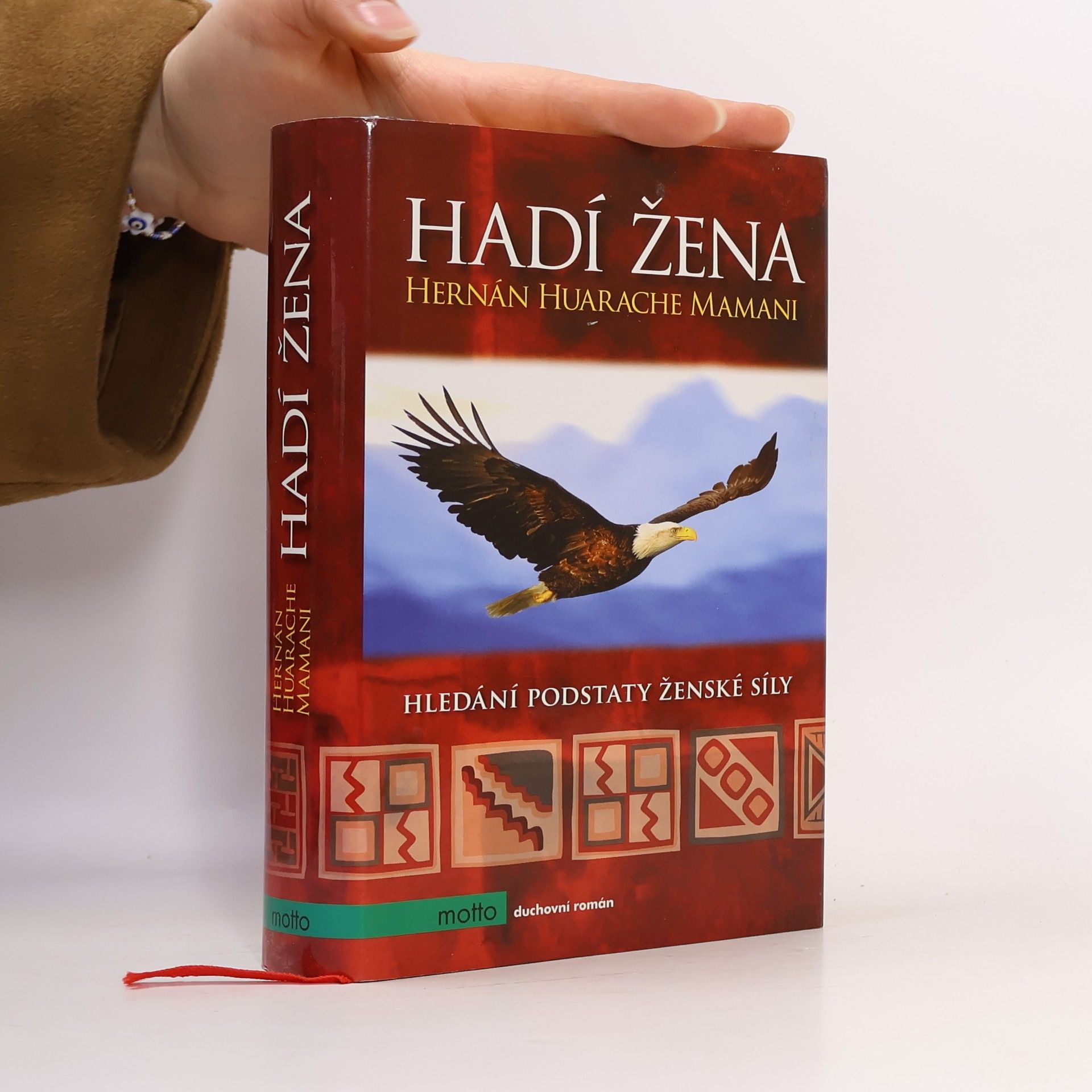 Hernán Huarache Mamani Hadí žena: Hledání podstaty ženské síly