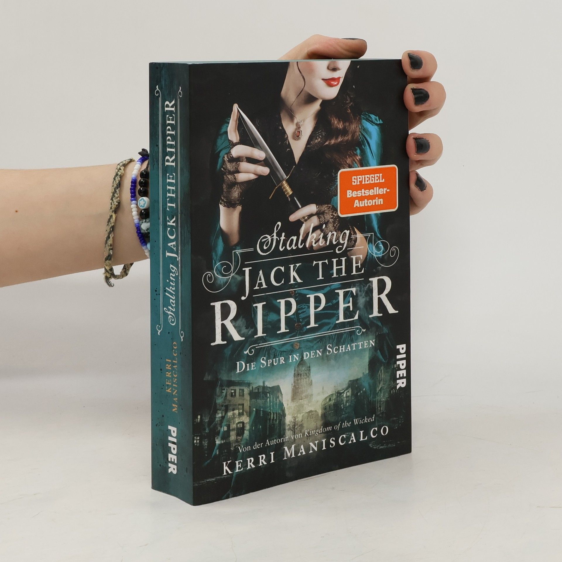 Kerri Maniscalco Stalking Jack the Ripper