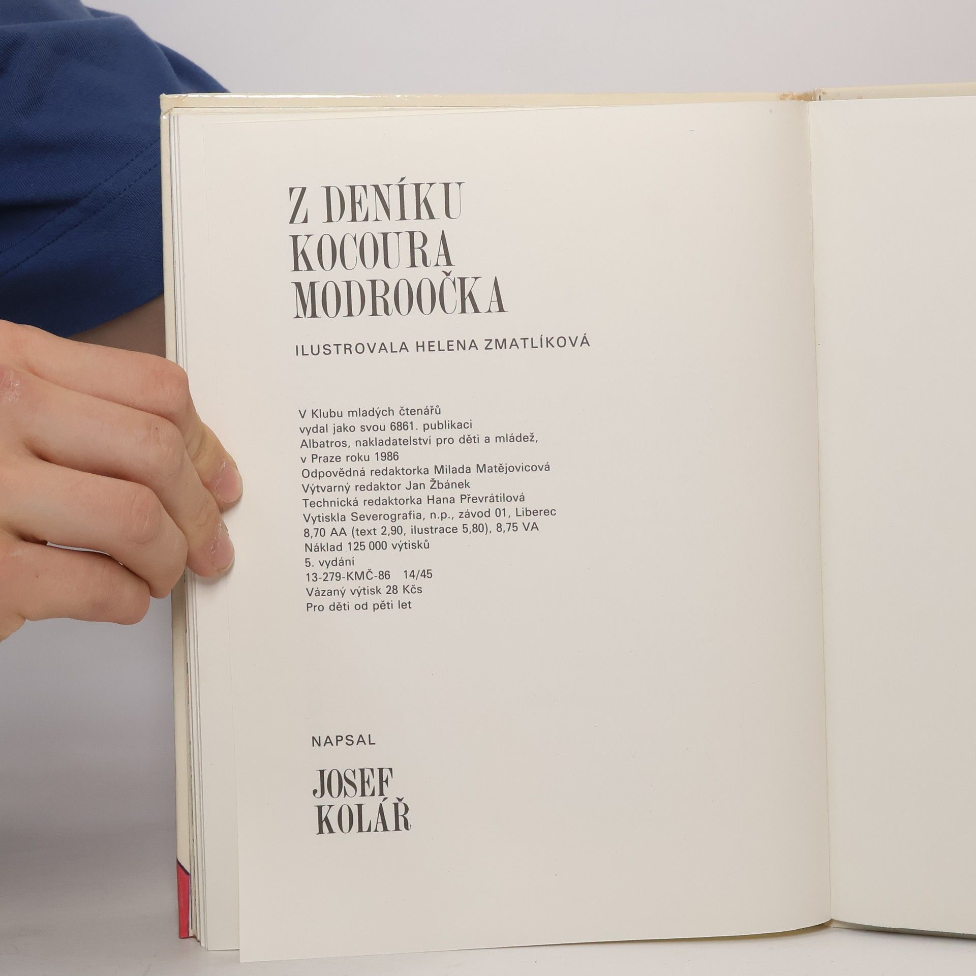 Helena Zmatlíková Z deníku kocoura Modroočka