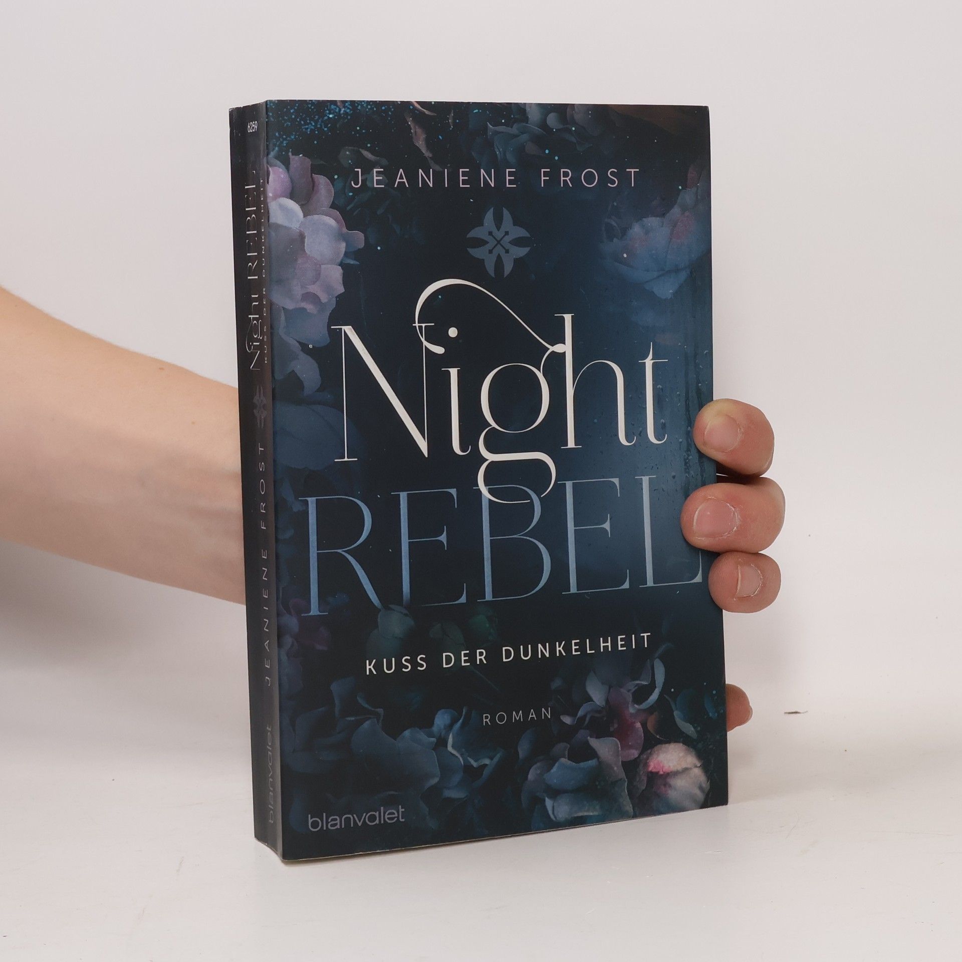 Jeaniene Frost Night Rebel: Kuss der Dunkelheit