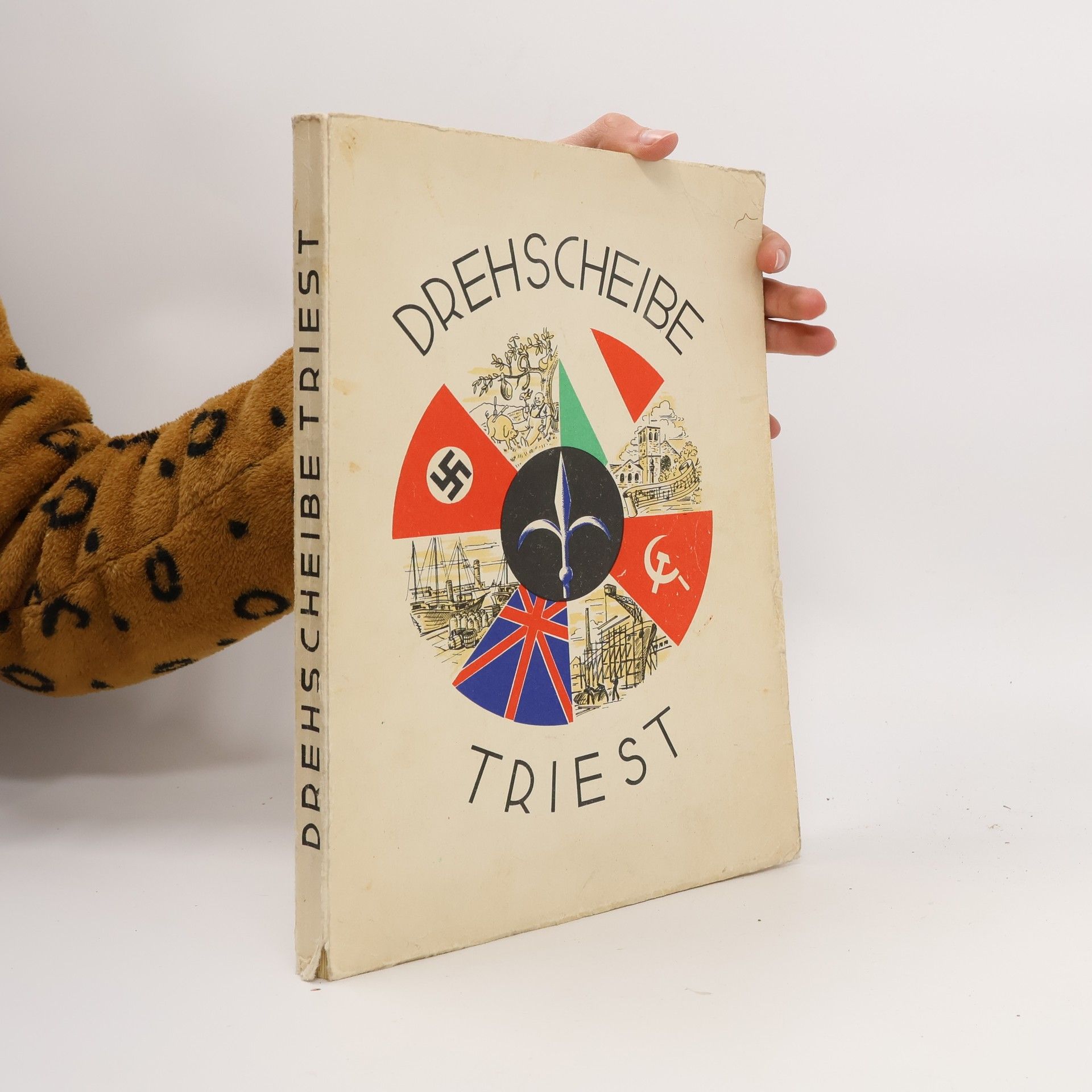 kolektiv Drehscheibe Triest
