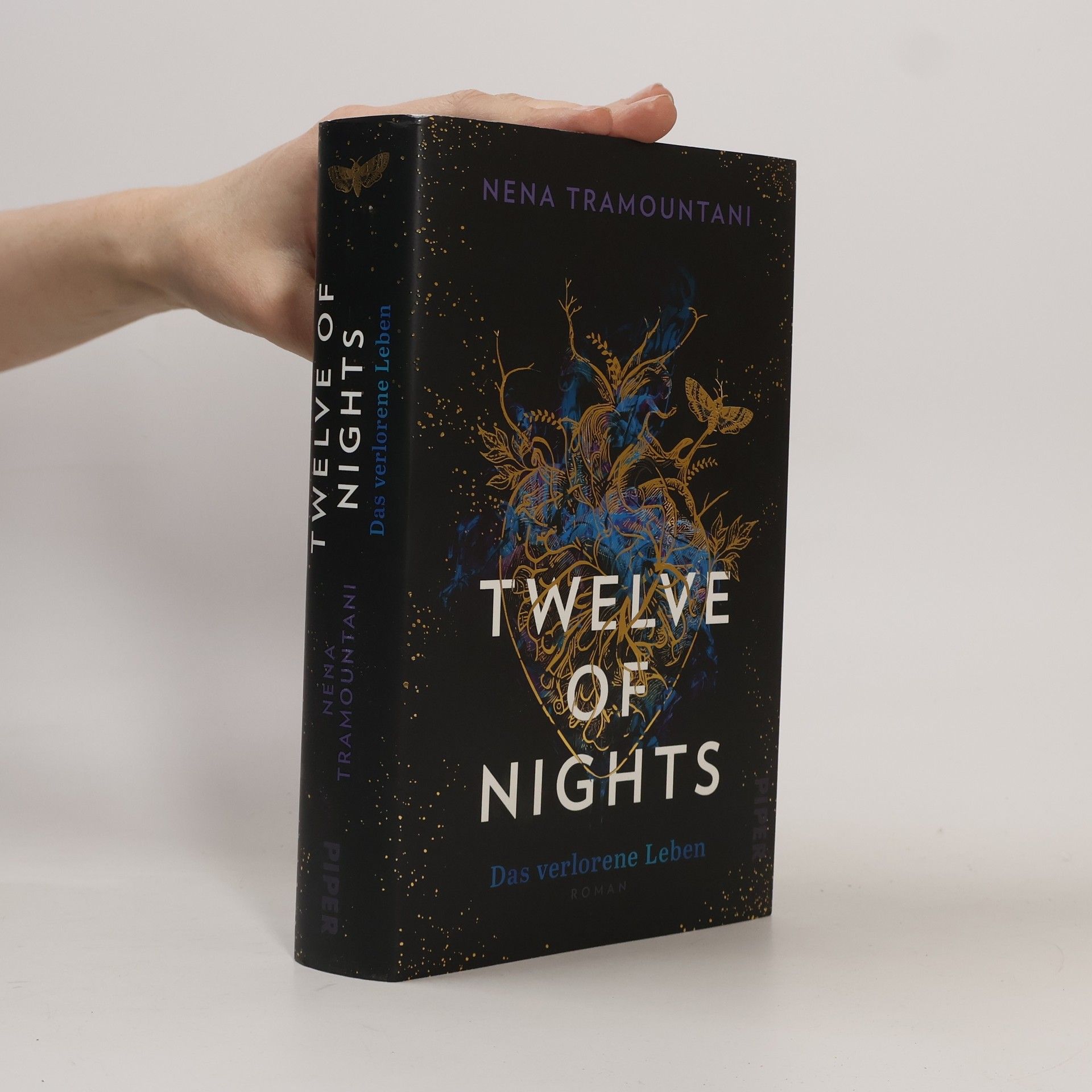 Nena Tramountani Twelve of Nights – Das verlorene Leben. Roman | Mit limitiertem Farbschnitt | Griechische Legenden treffen auf queere Romantasy
