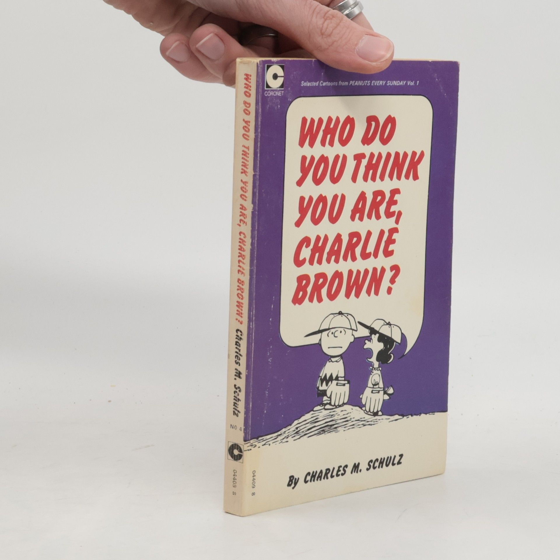 Charles Shulz Peanuts - 4: Who Do You Think You Are, Charlie Brown?