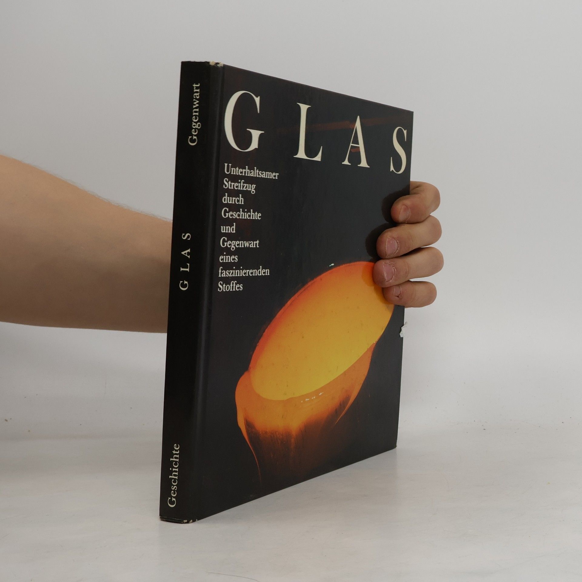 Walter Nachtigall Glas : Unterhaltsamer Streifzug durch Geschichte und Gegenwart eines faszinierenden Stoffes