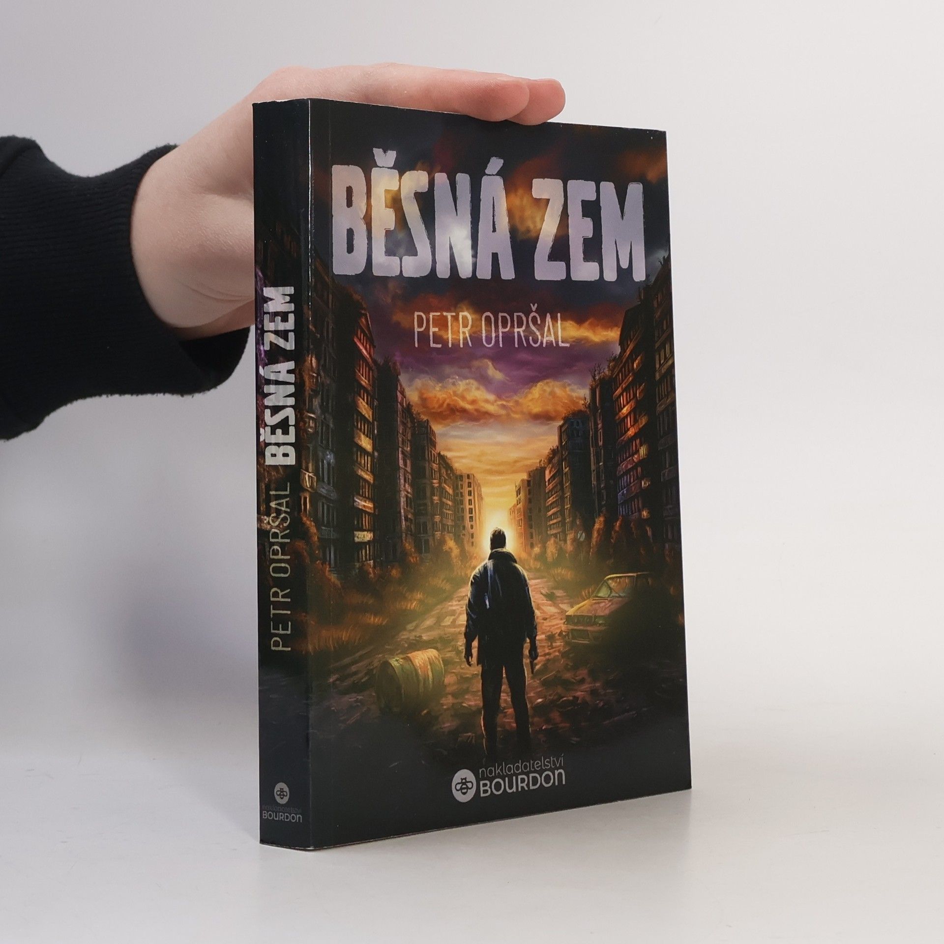 Petr Opršal Běsná zem
