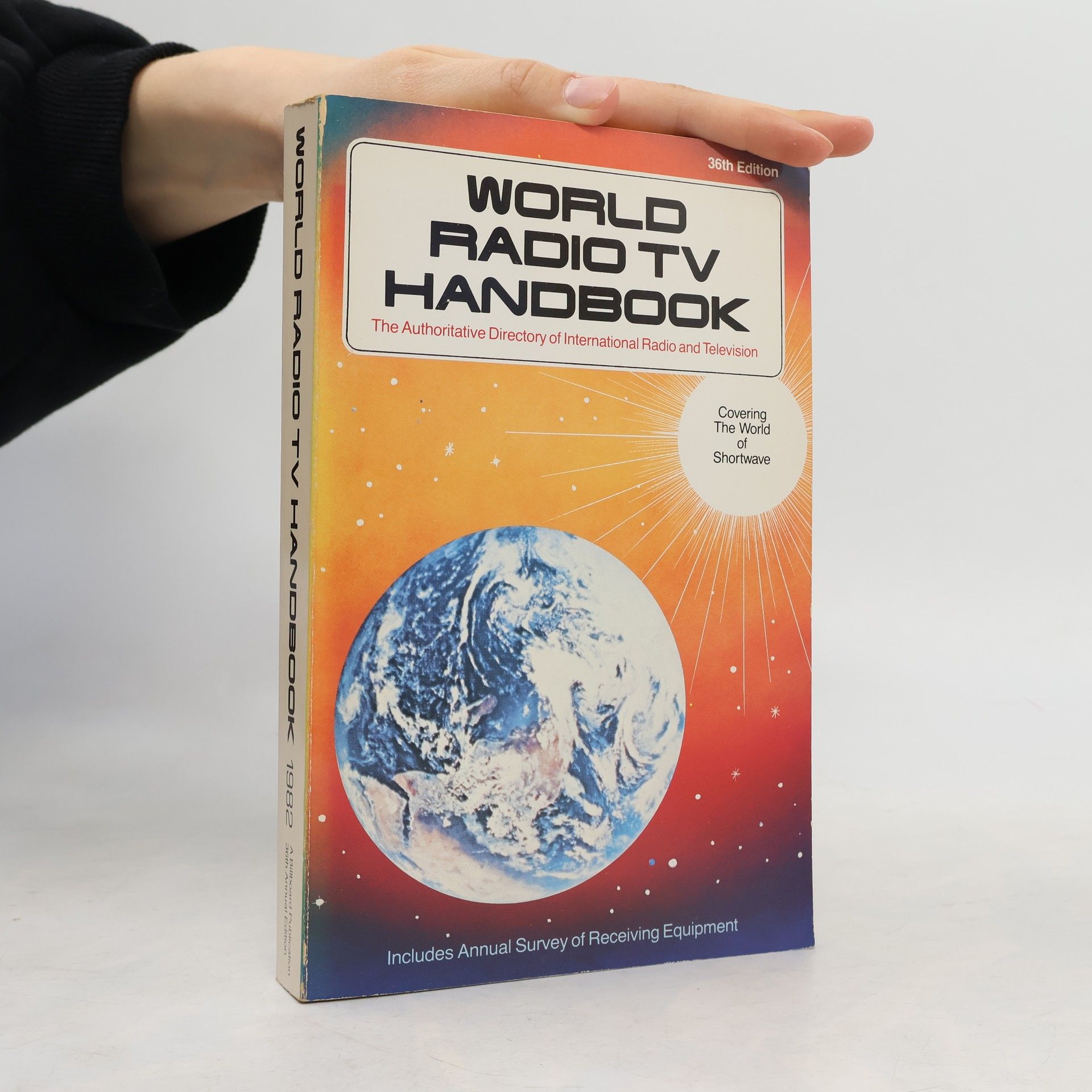 Collectif d'auteurs World Radio TV Handbook