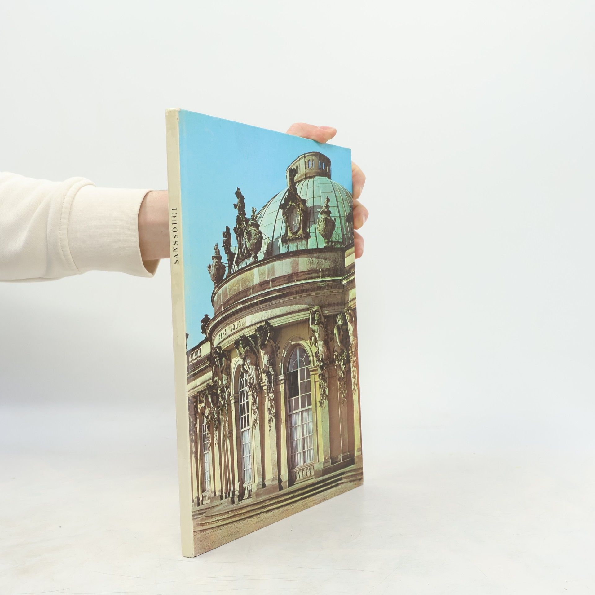 Collectif d'auteurs Sanssouci. Schloesser, Gaerten, Kunstwerke