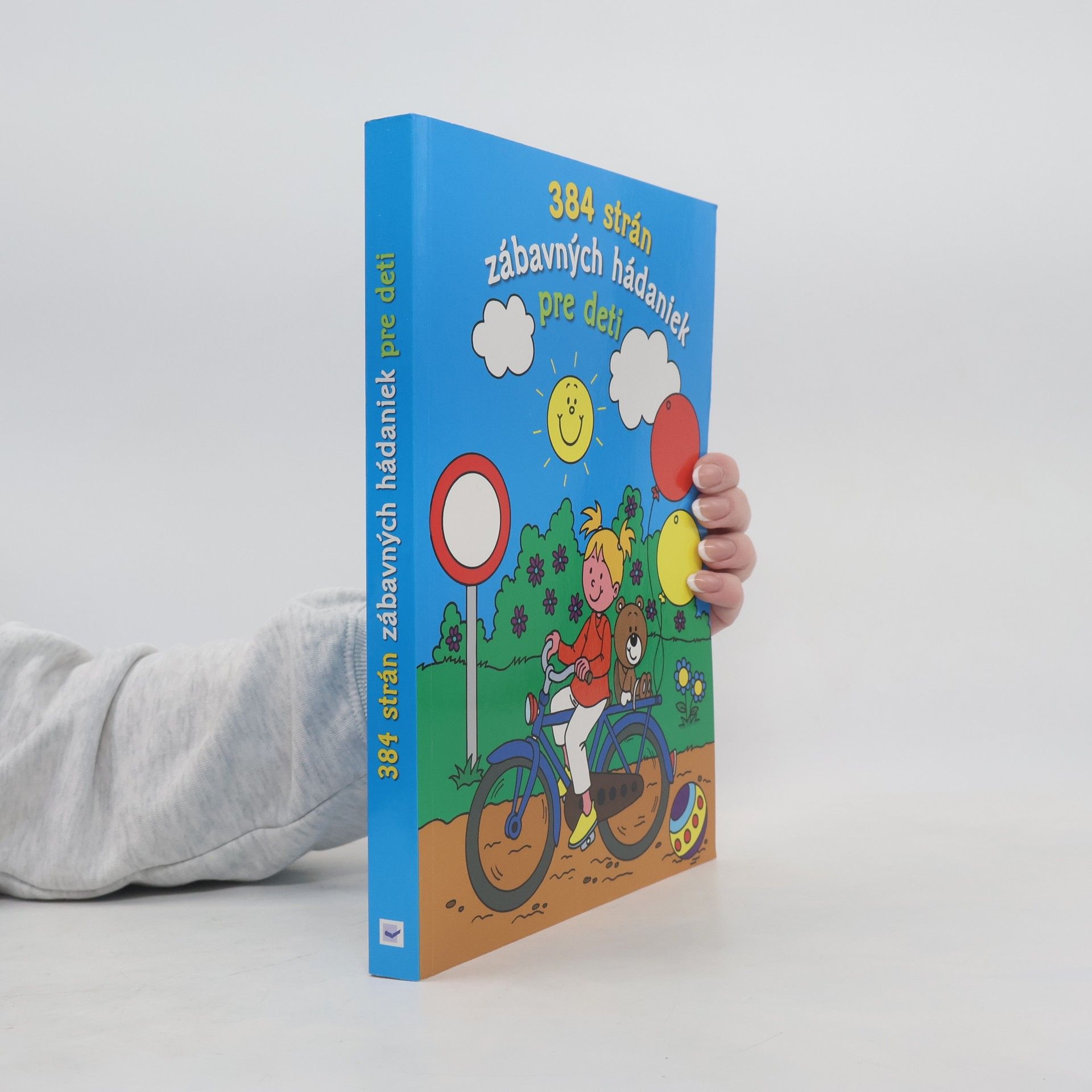 Kolektív autorov 384 strán zábavných hádaniek pre deti