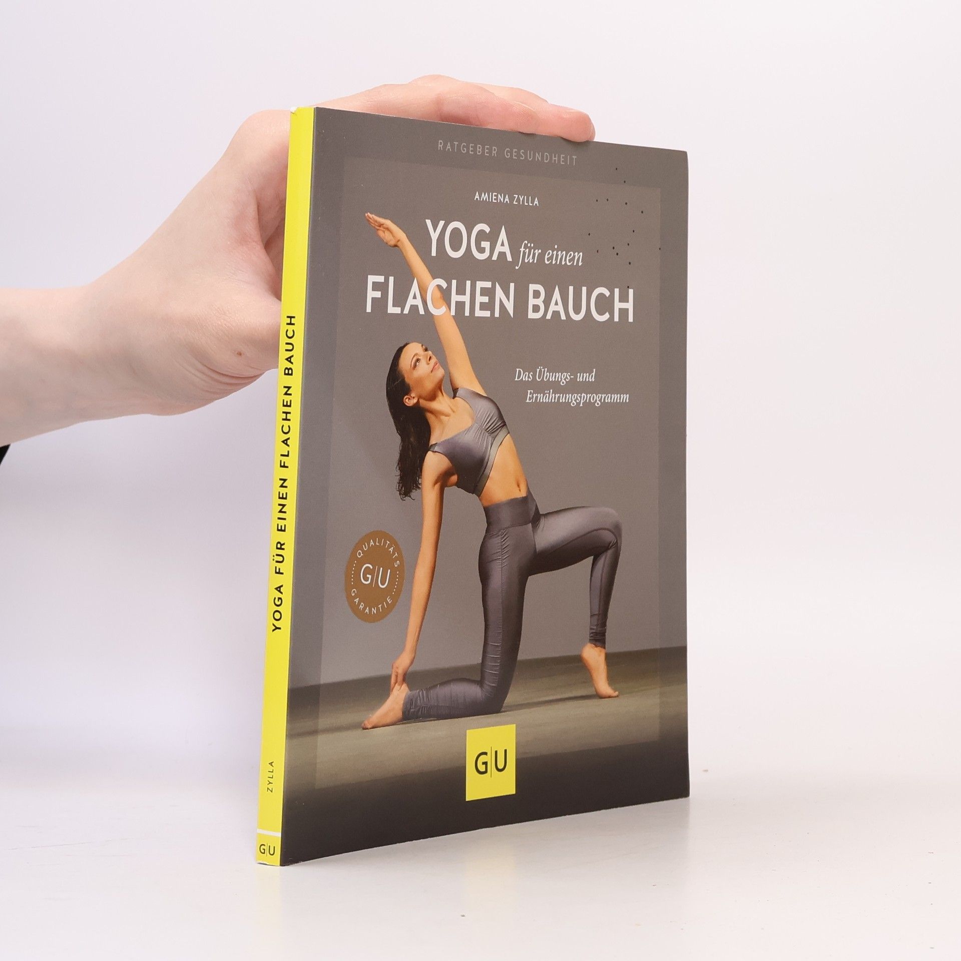 Amiena Zylla Yoga für einen flachen Bauch