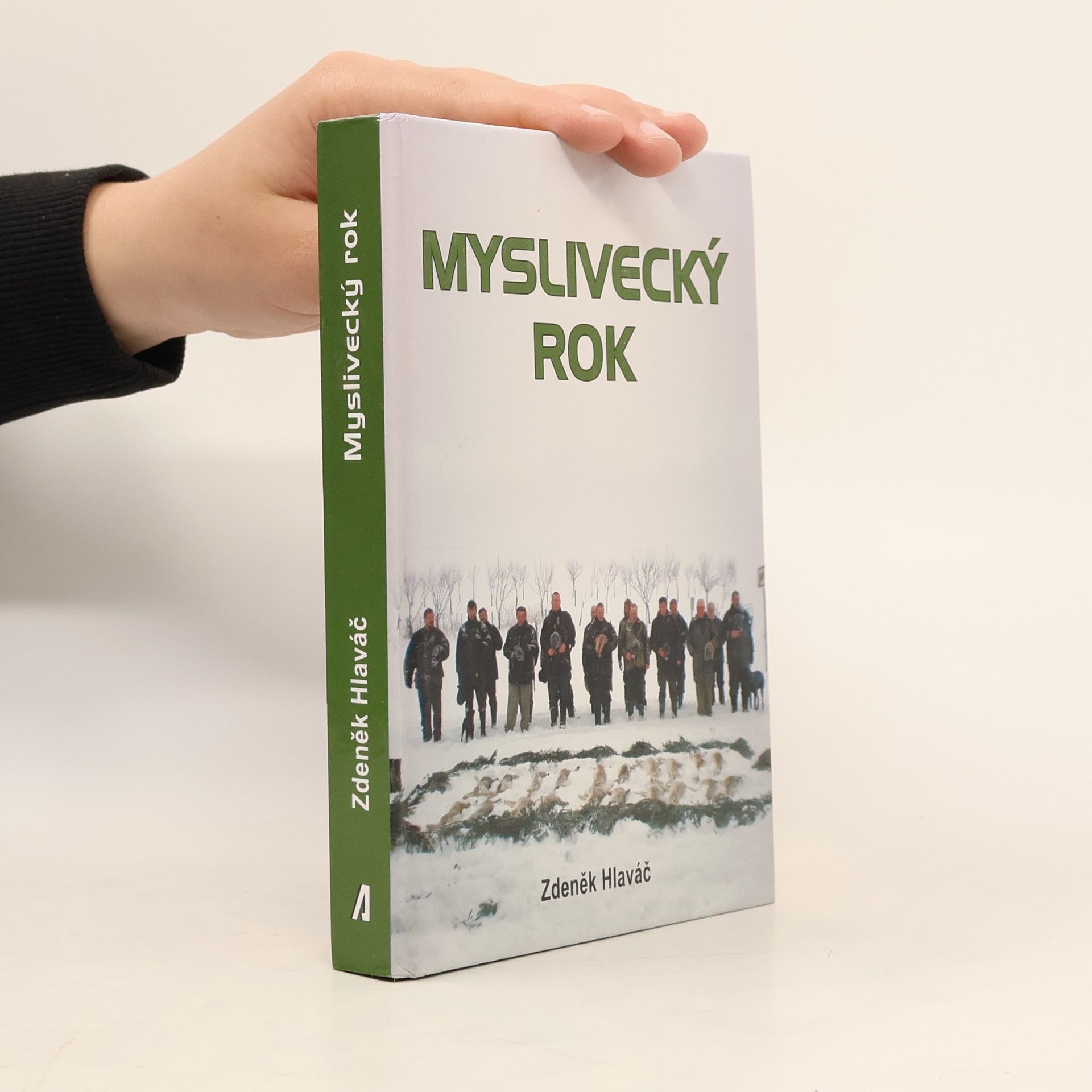 Zdeněk Hlaváč Vivaldi v zeleném, aneb, Myslivecký rok na počátku 21. století