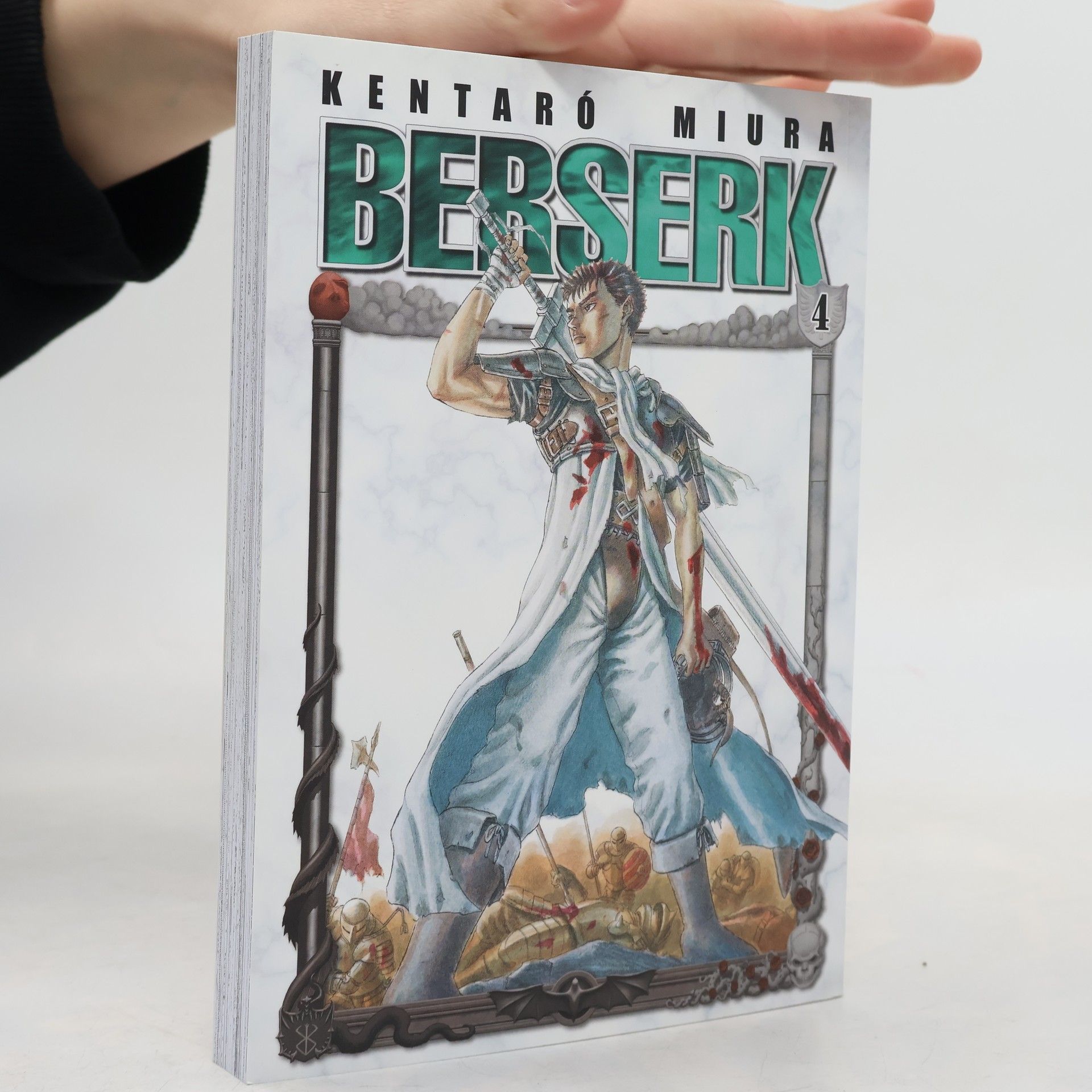 Kentaró Miura Berserk. 4