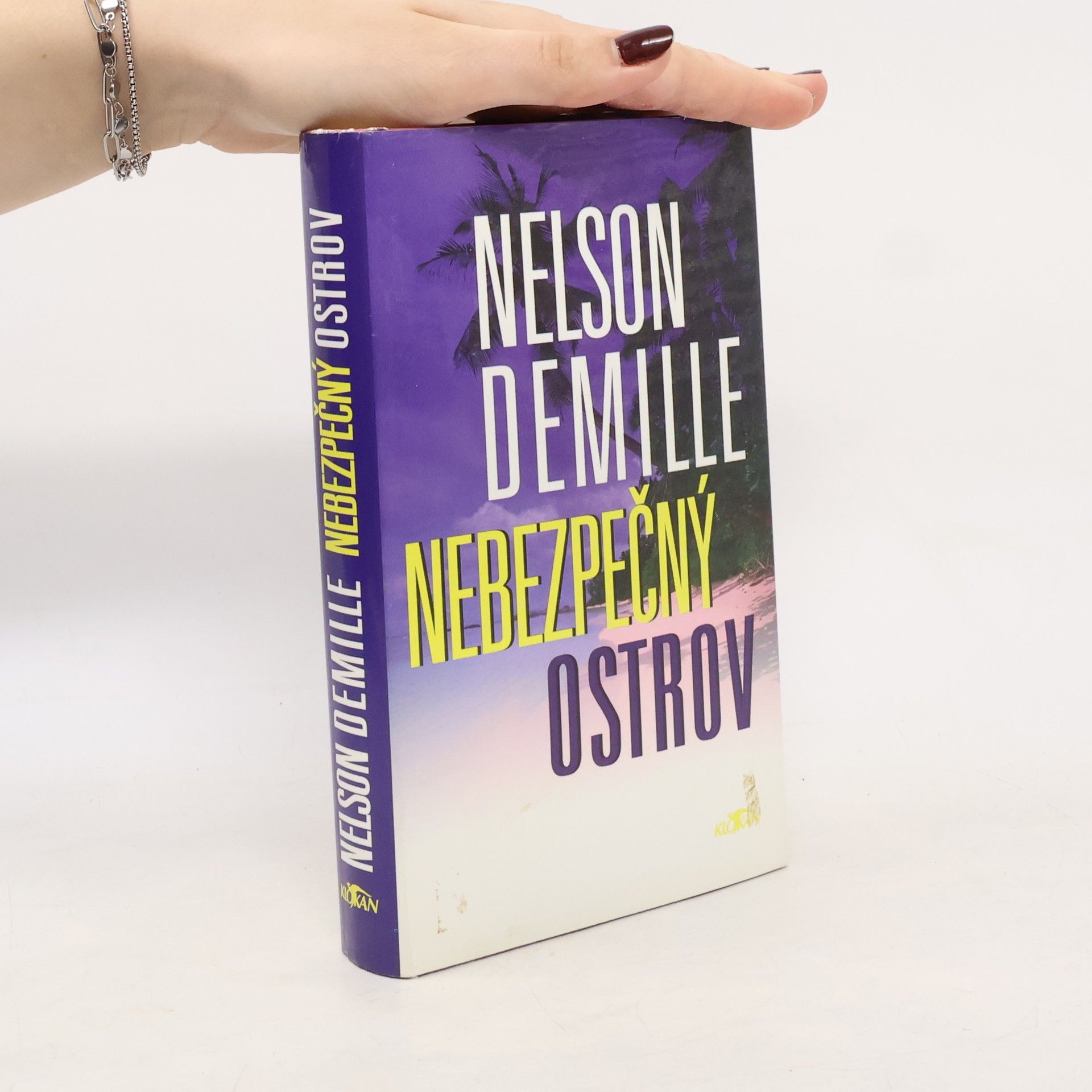 Nelson Richard DeMille Nebezpečný ostrov
