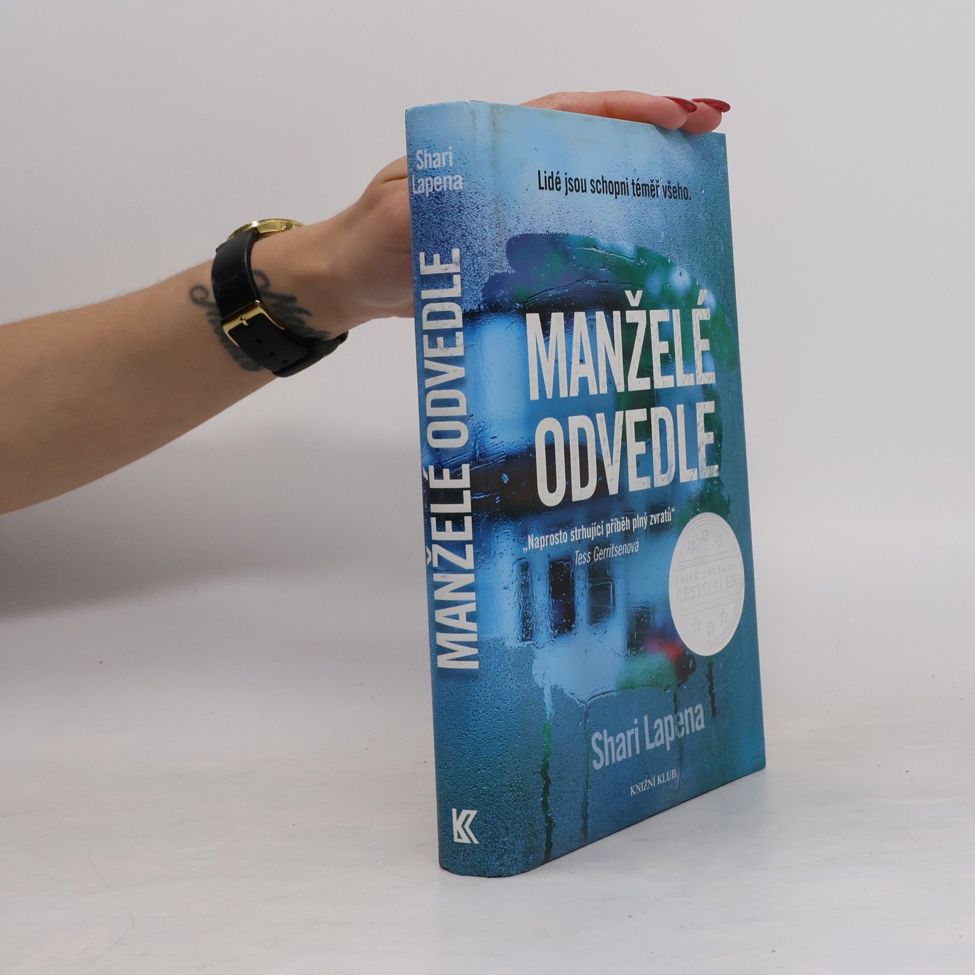 Shari Lapena Manželé odvedle