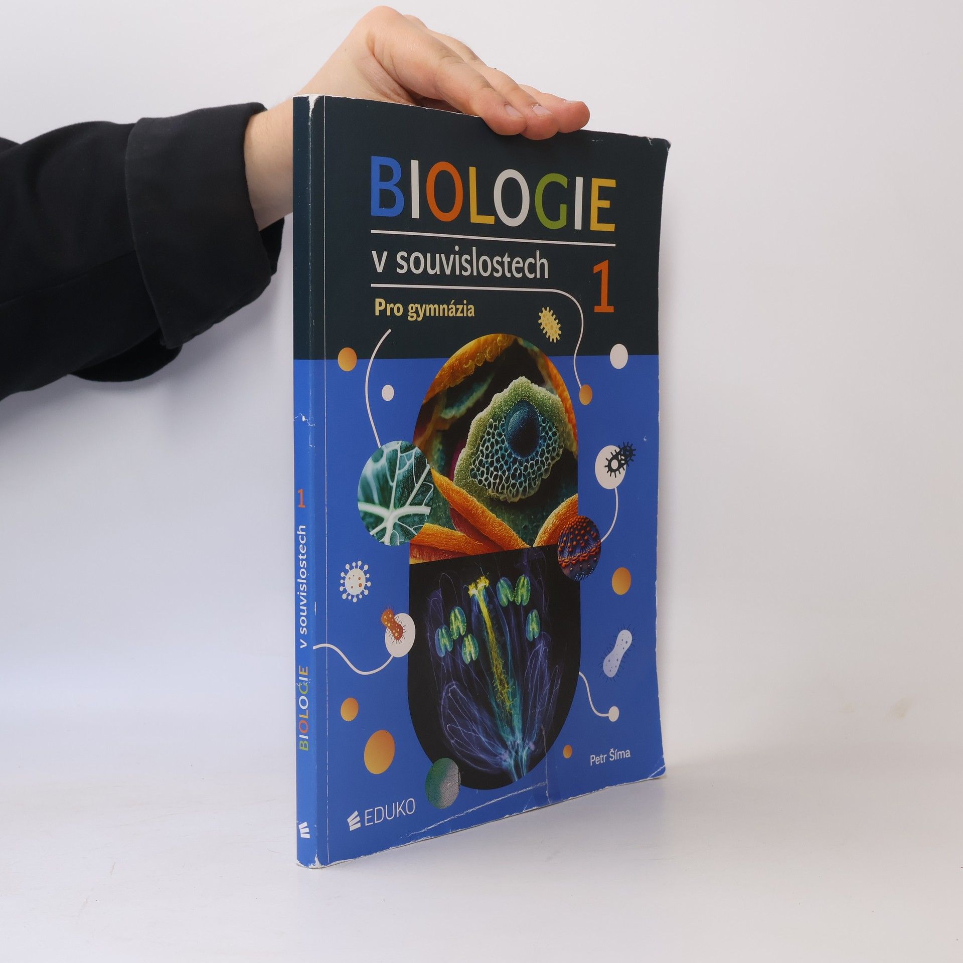 Biologie v souvislostech