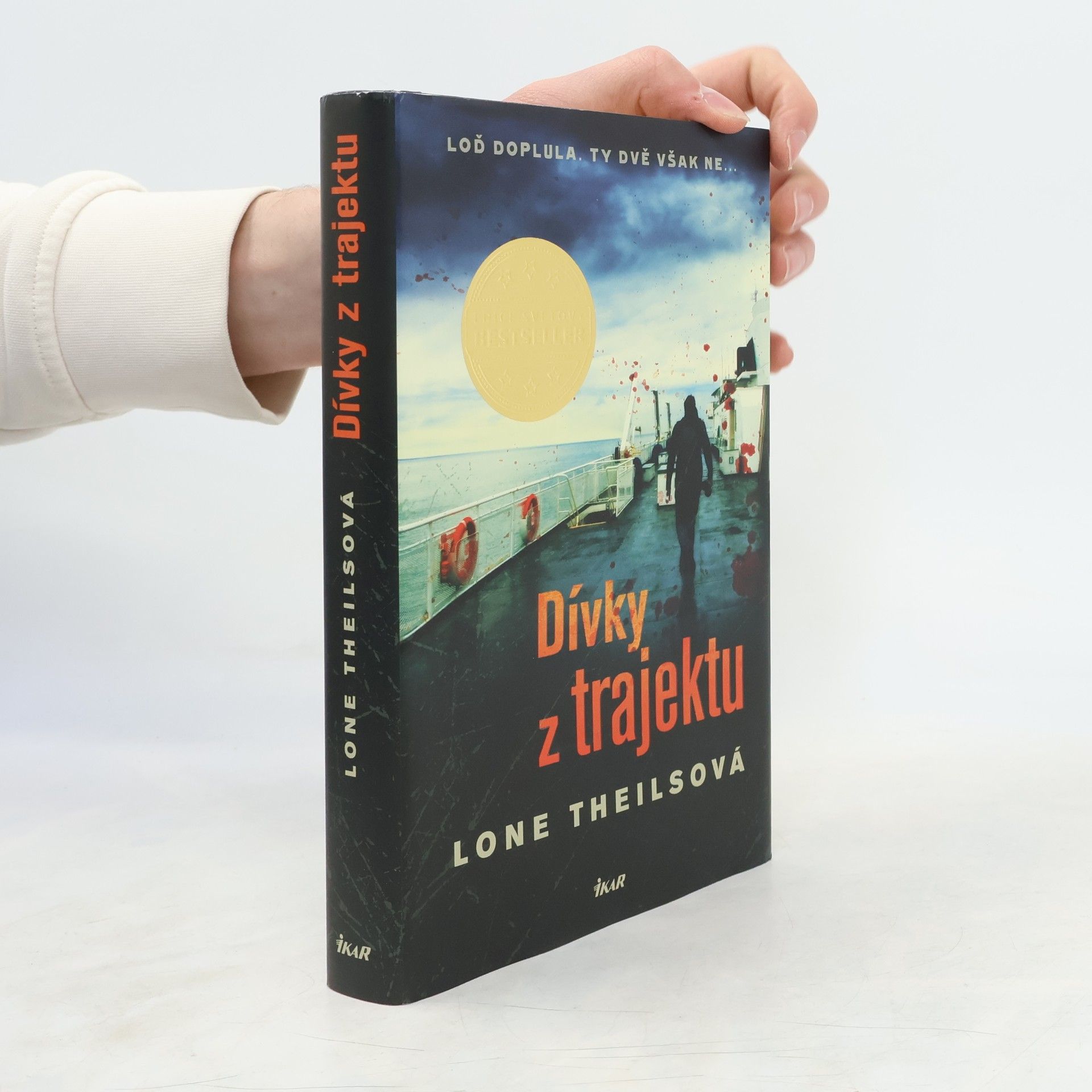 Lone Theils Dívky z trajektu