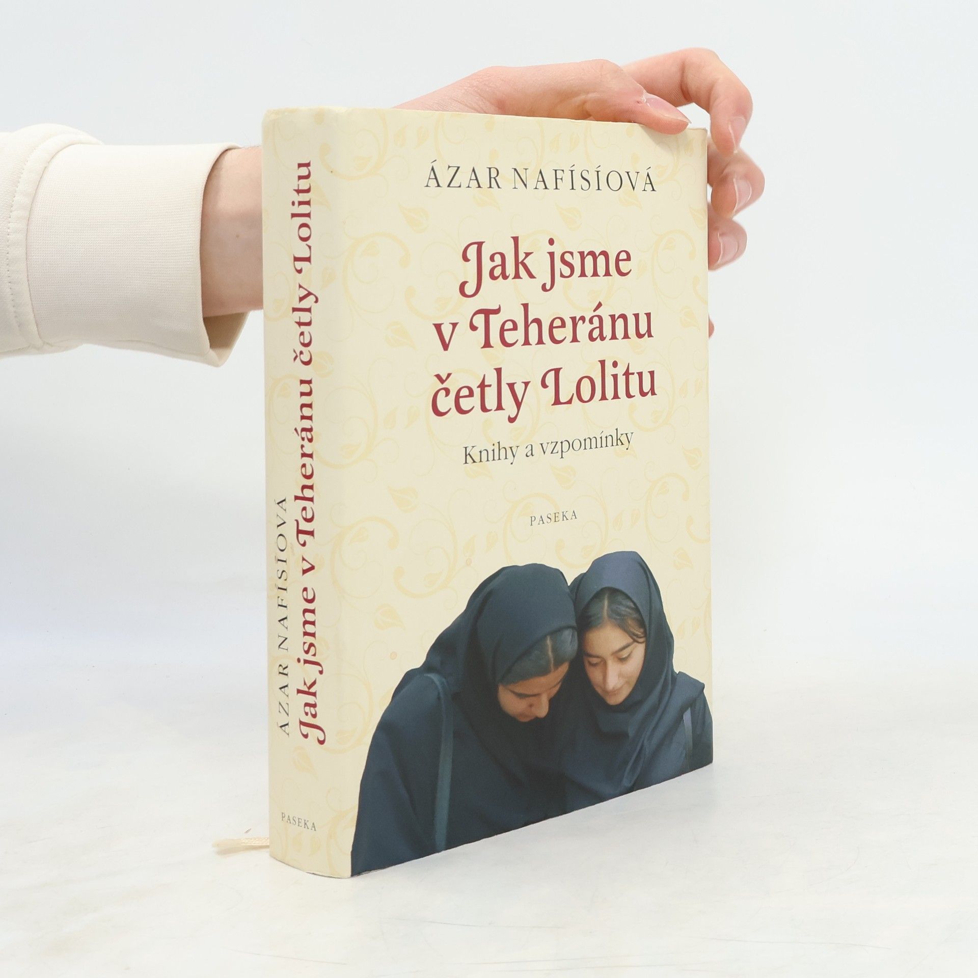 Azar Nafisi Jak jsme v Teheránu četly Lolitu