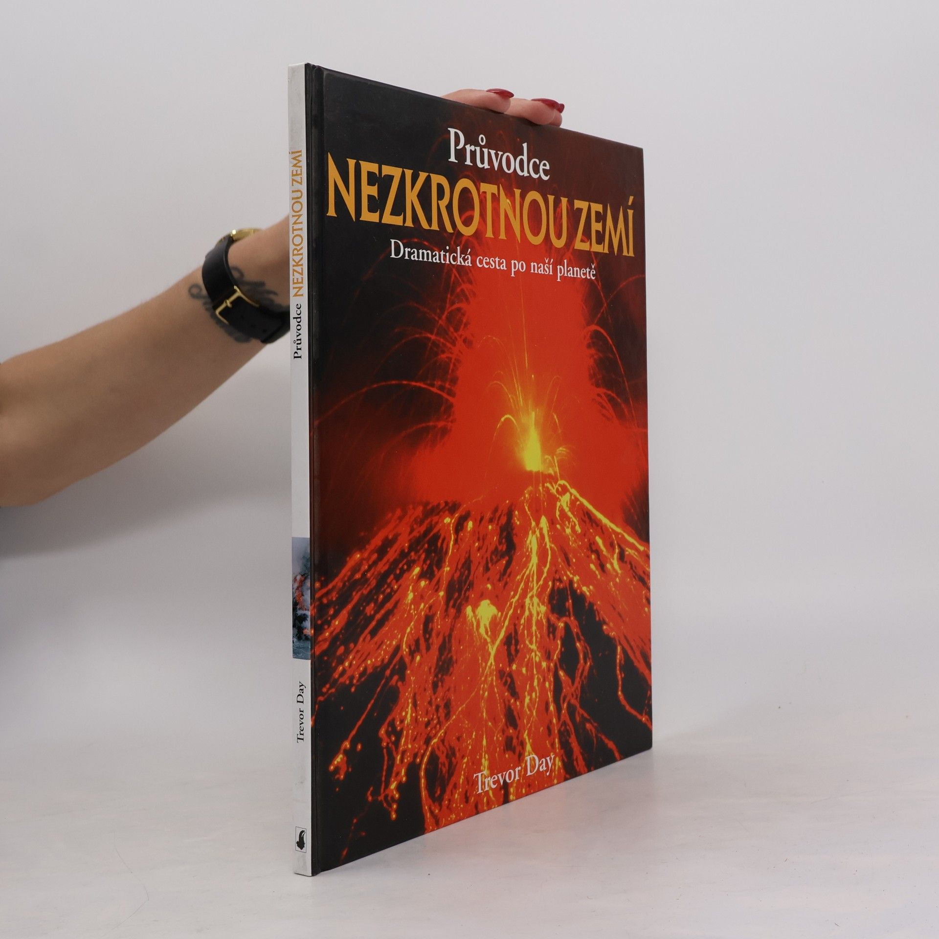 Trevor Day Průvodce nezkrotnou zemí