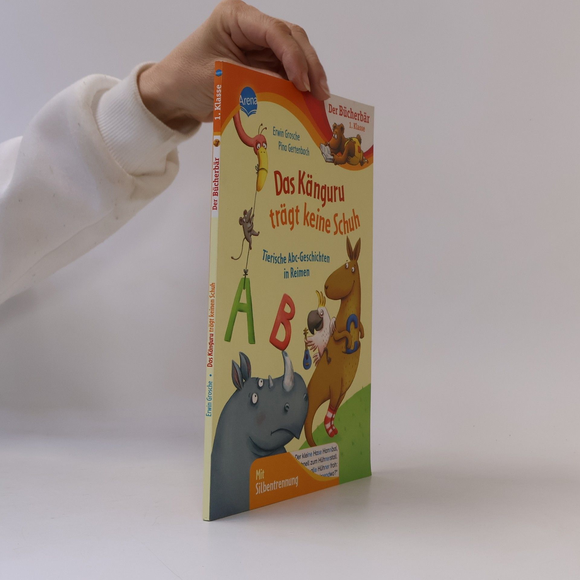 Pina Gertenbach Der Bücherbär. Das Känguru trägt keine Schuh