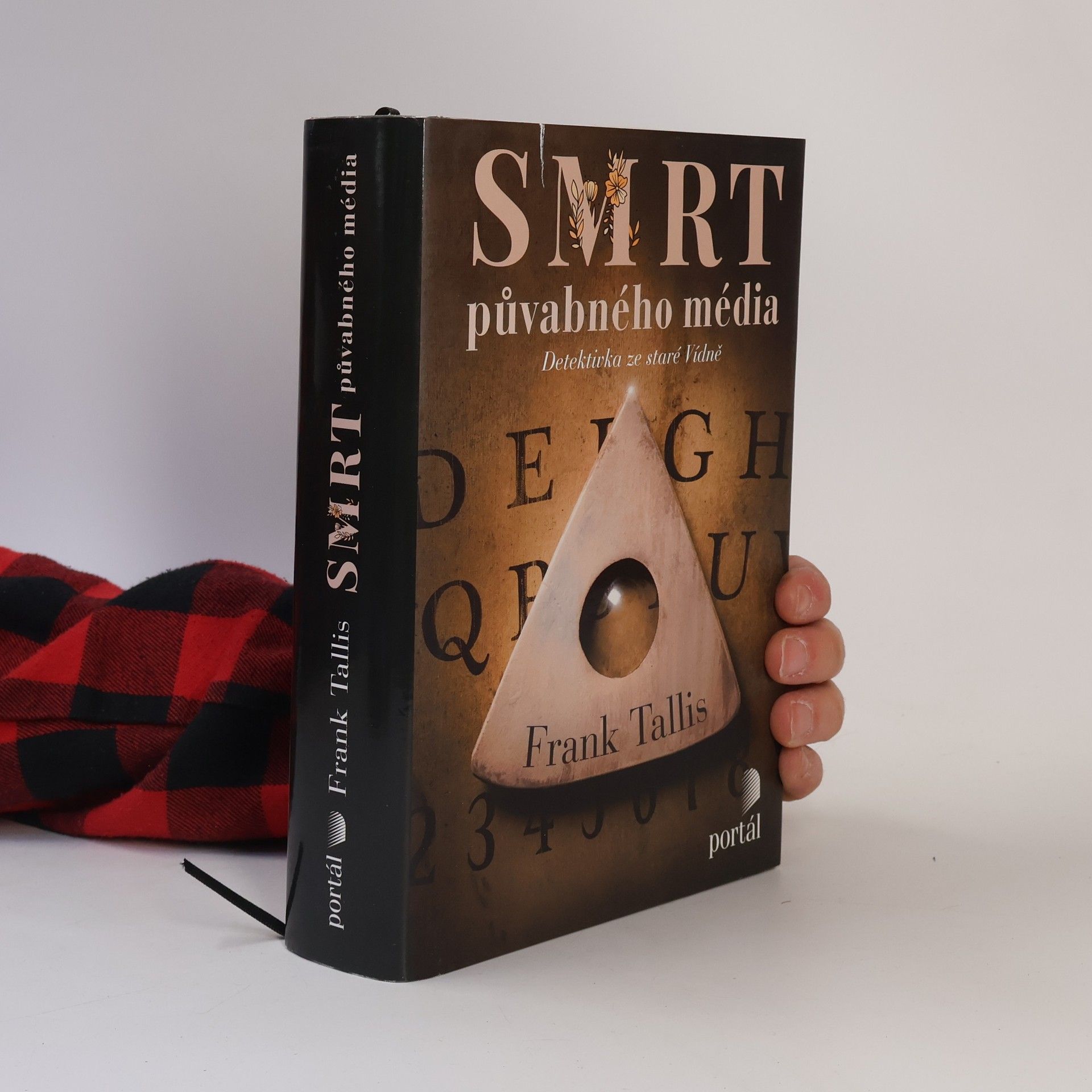 Frank Tallis Smrt půvabného média: detektivka ze staré Vídně