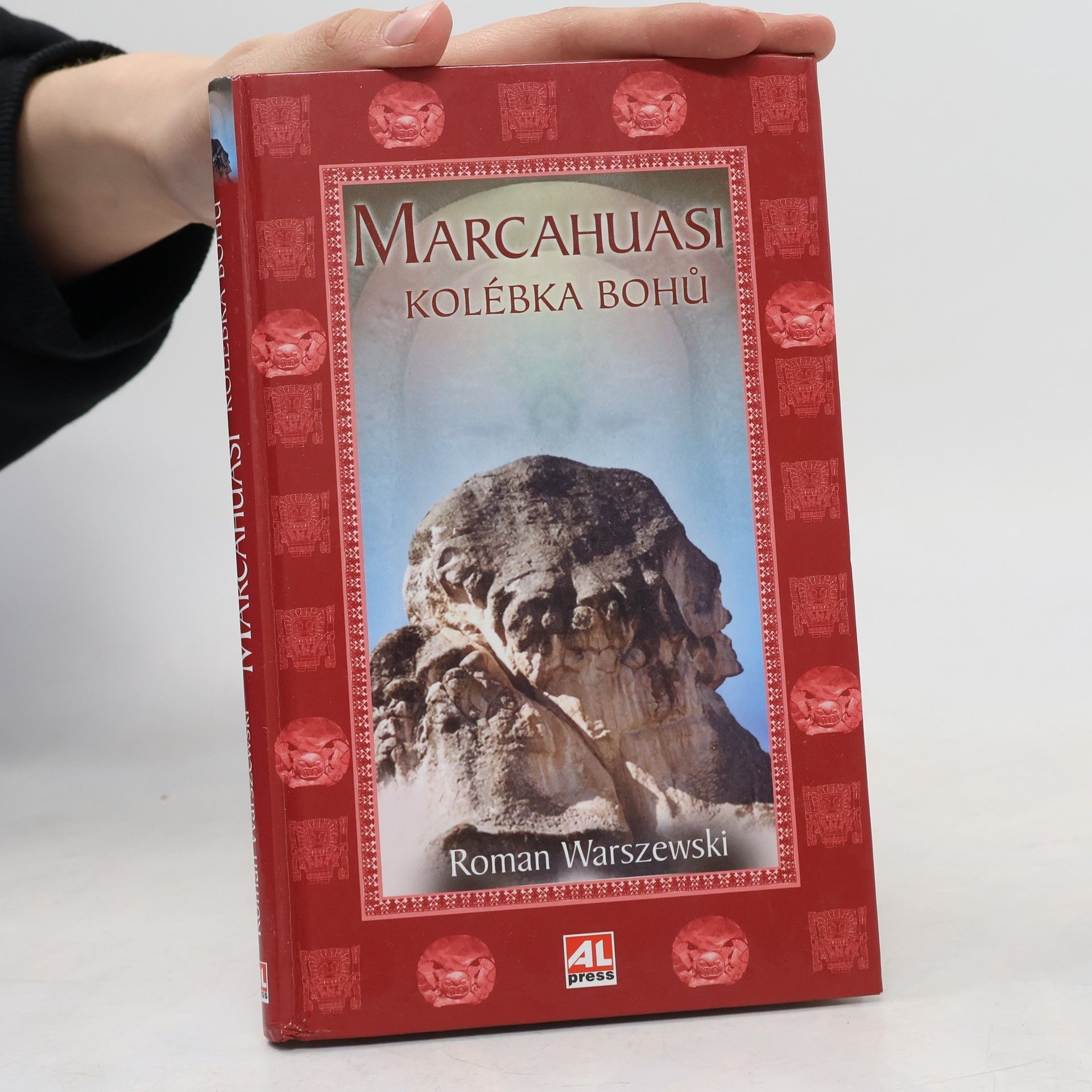 Roman Warszewski Marcahuasi. Kolébka bohů