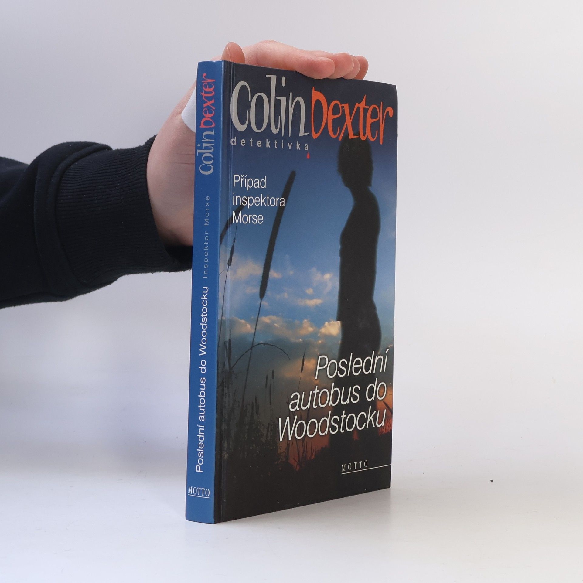 Colin Dexter Poslední autobus do Woodstocku