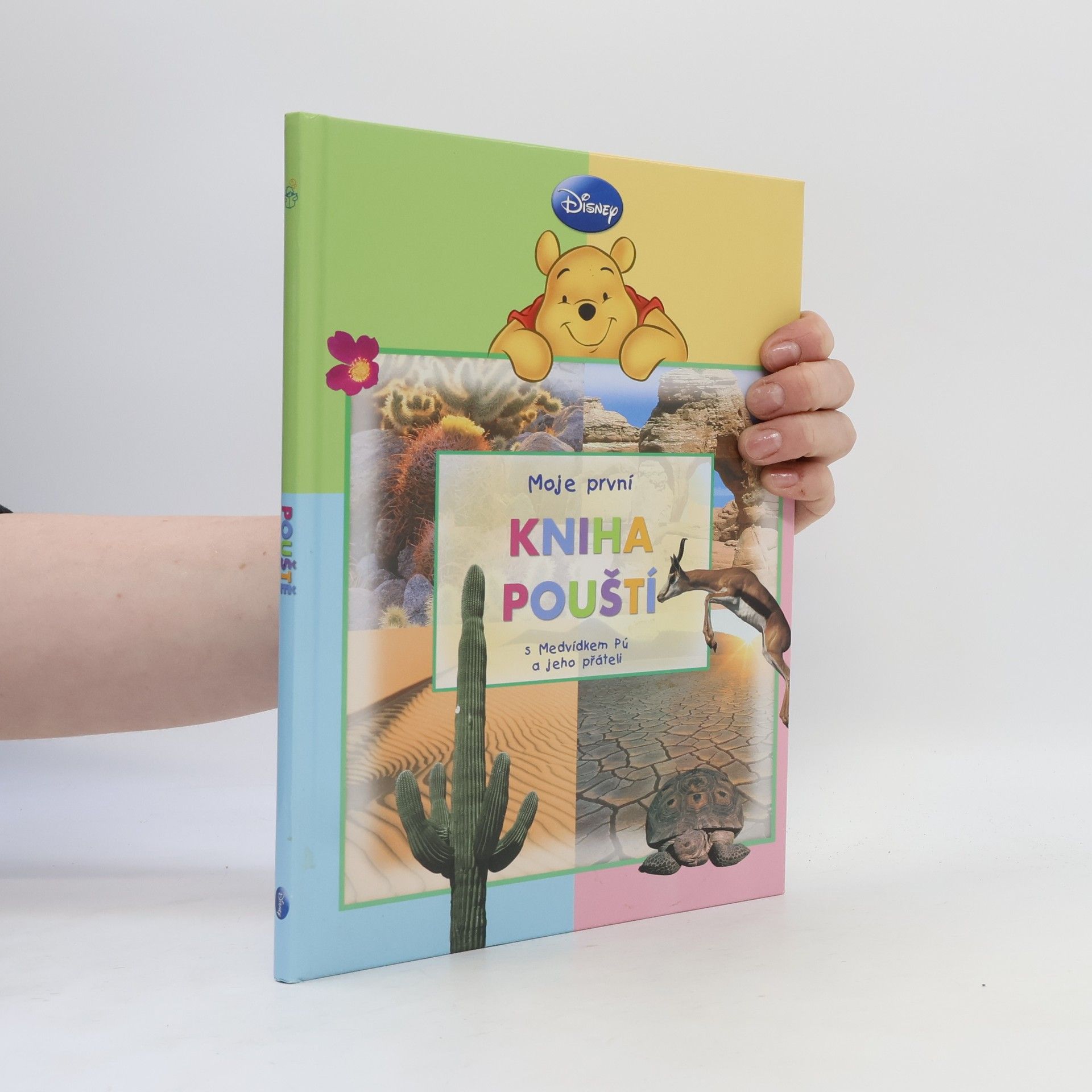 Kolektív autorov Moje první kniha pouští s Medvídkem Pú a jeho přáteli