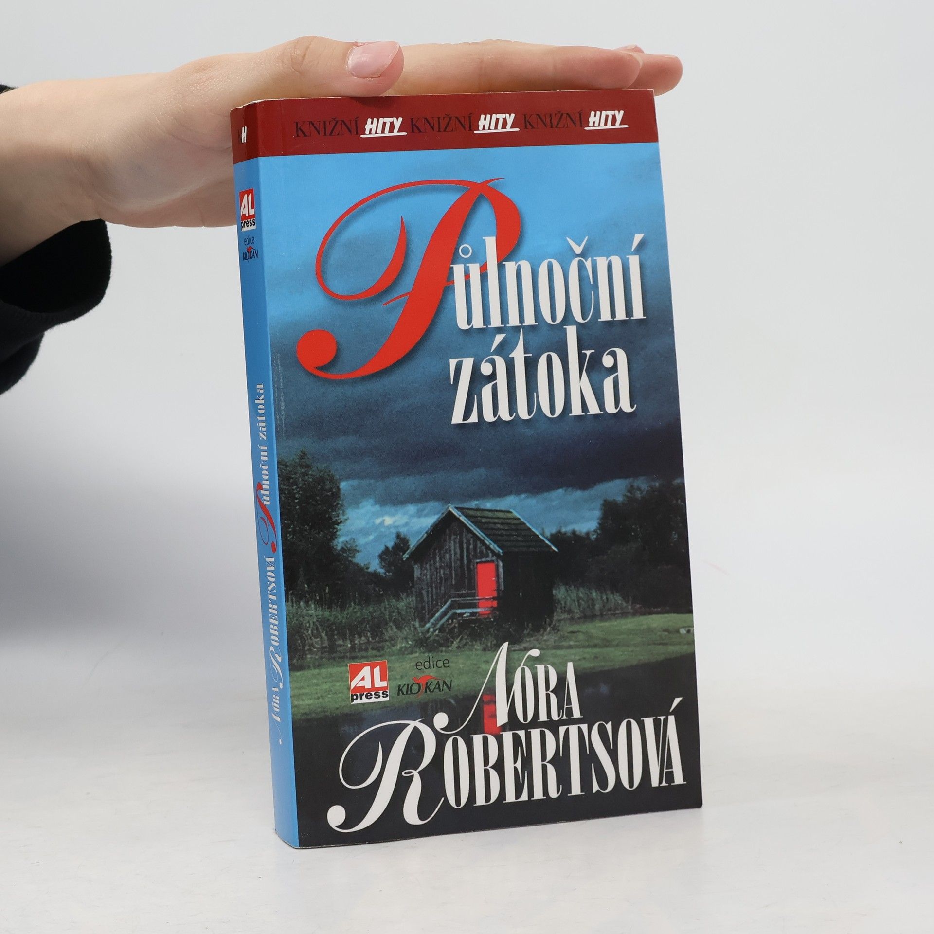 Nora Roberts Půlnoční zátoka