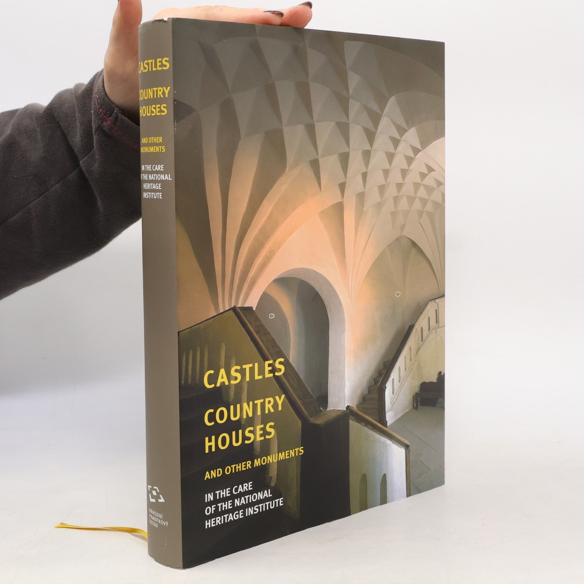Karel Kuča Castles, Country Houses and Other Monuments