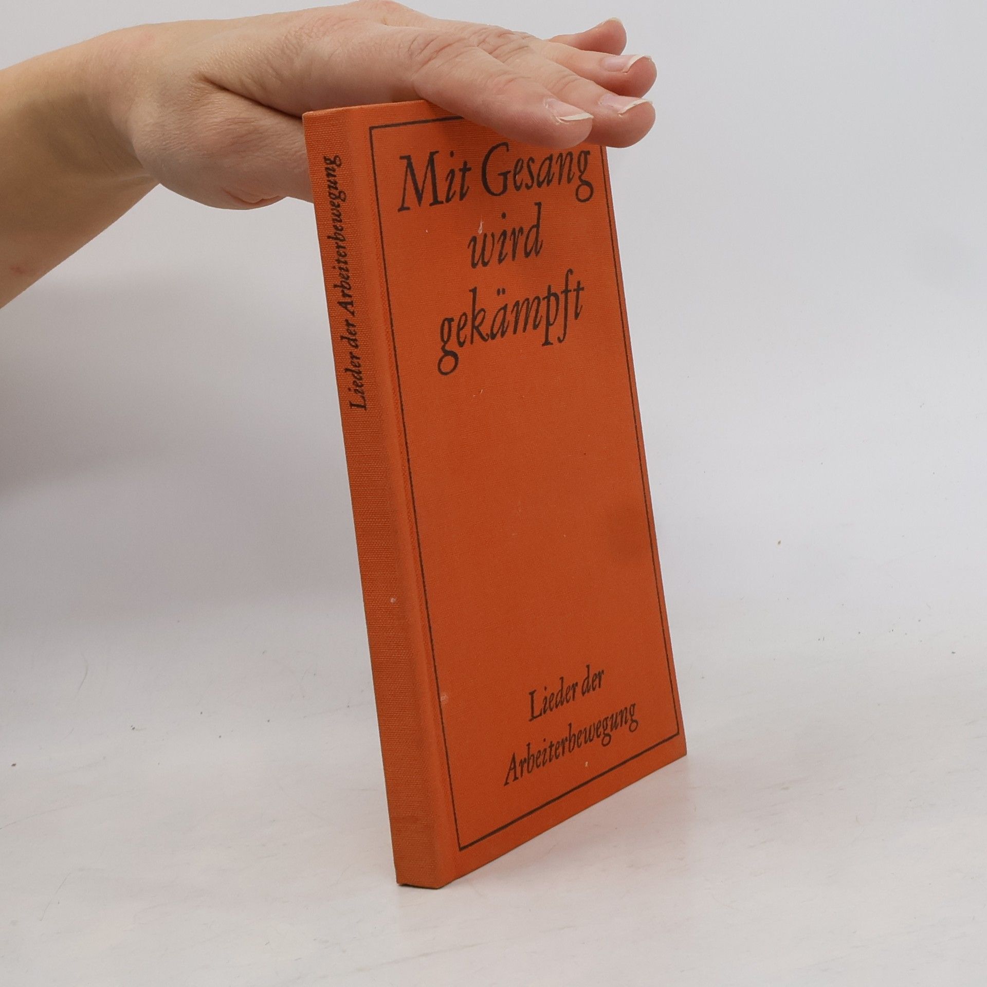 Autores varios Mit Gesang wird gekämpft