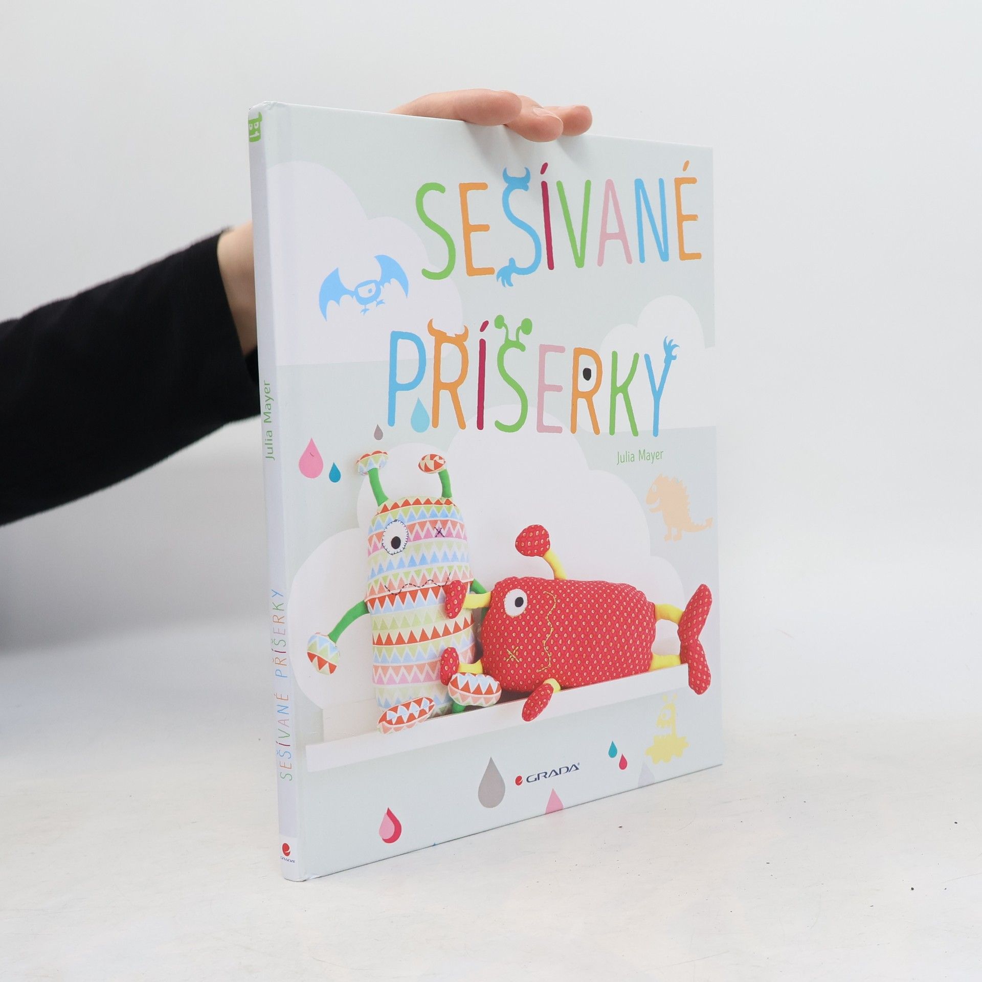 Julia Mayer Sešívané příšerky