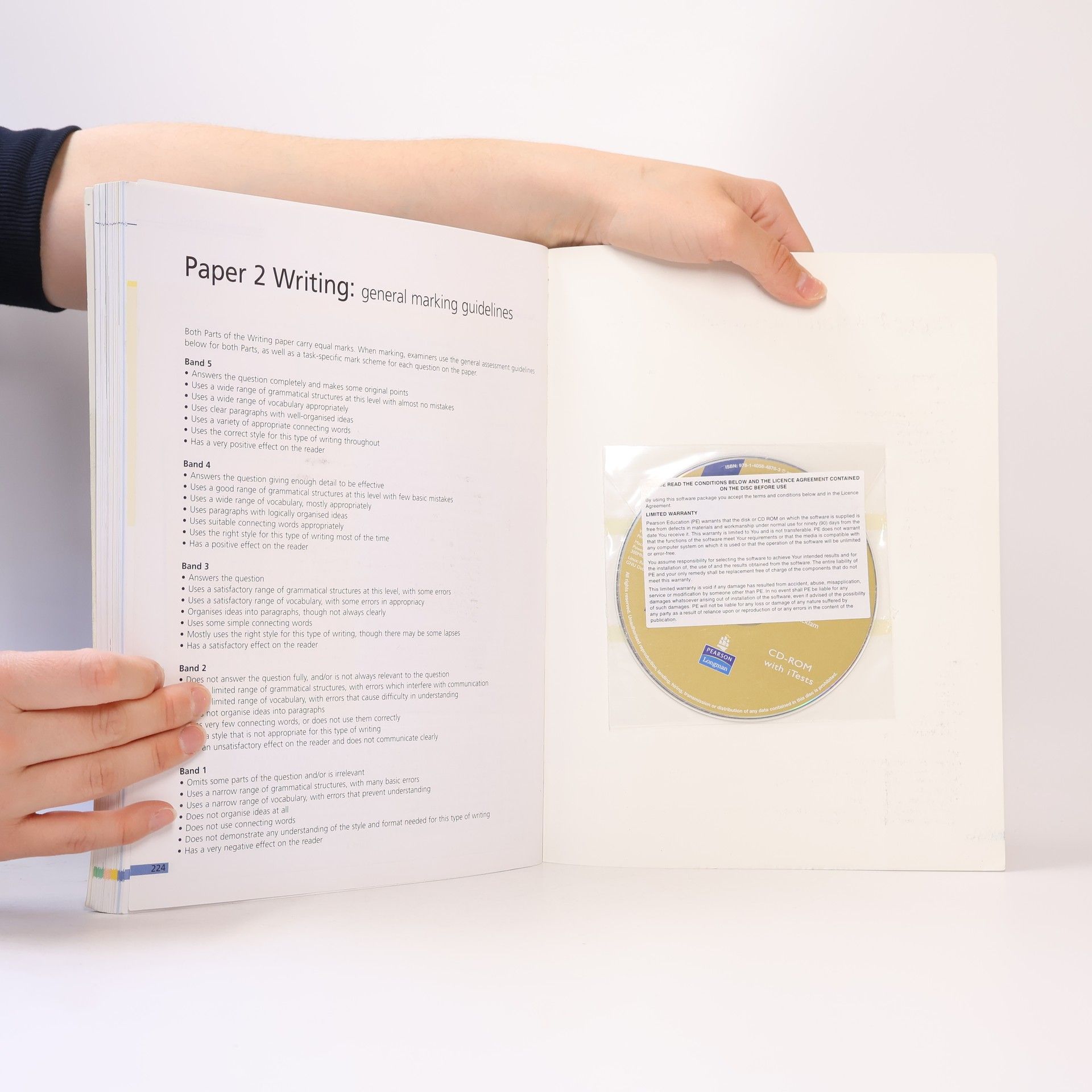 Jacky Newbrook FCE gold plus. Coursebook