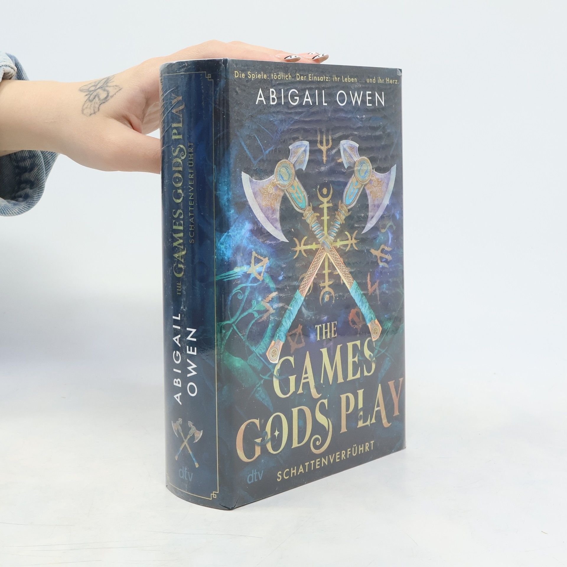 Abigail Owen The Games Gods Play / Schattenverführt Bd.1 (Deluxe-Ausgabe)