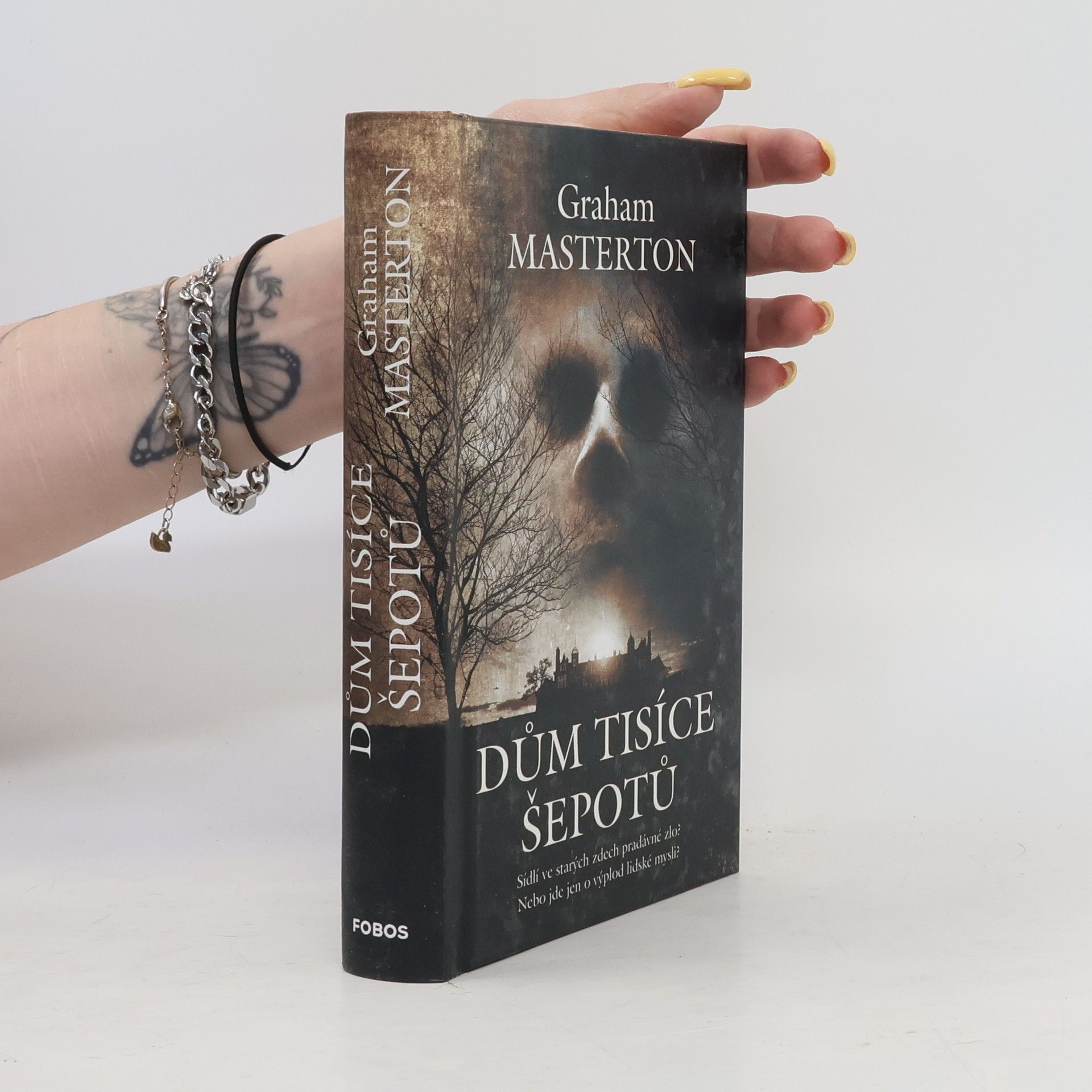 Masterton, Graham. Dům tisíce šepotů