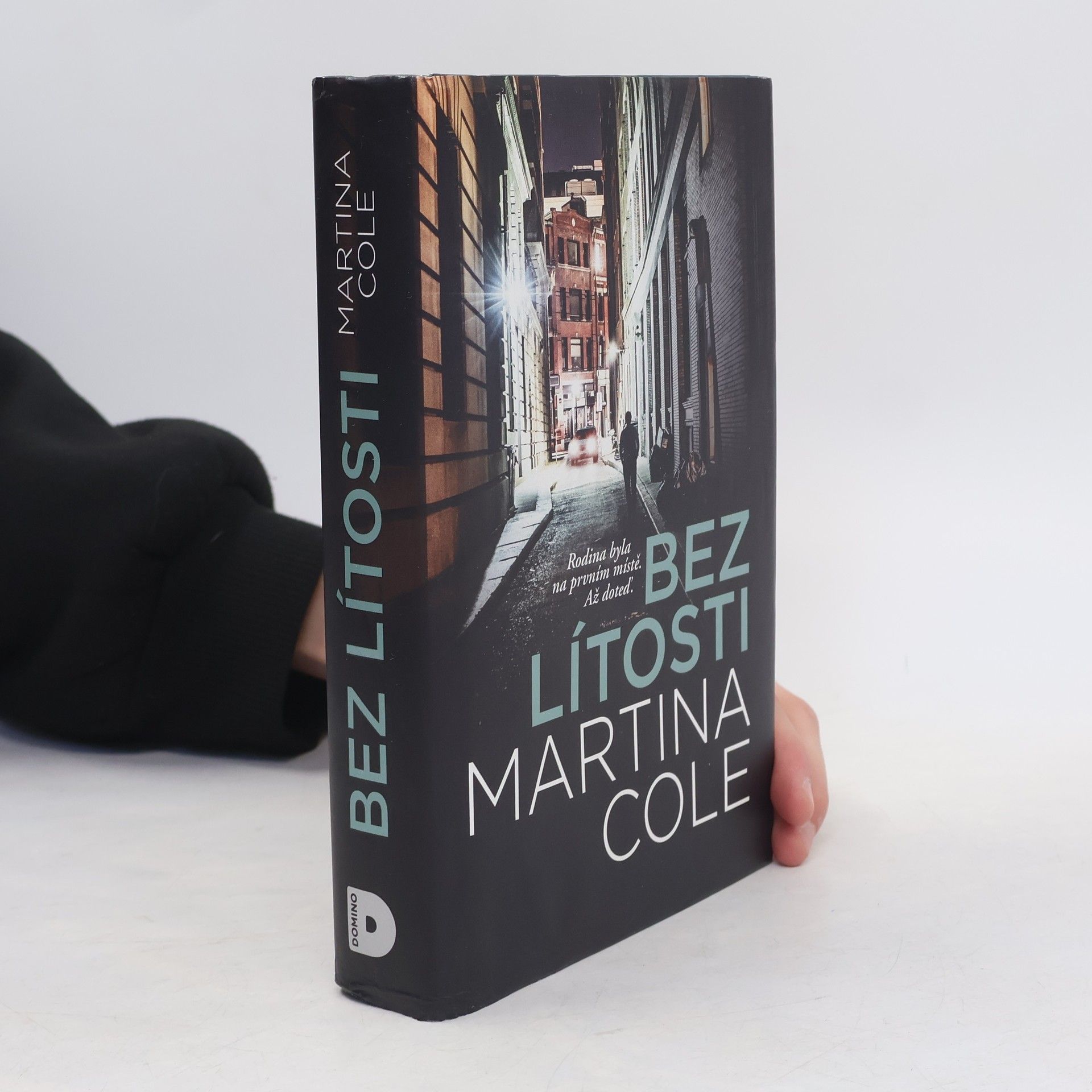Martina Cole Bez lítosti