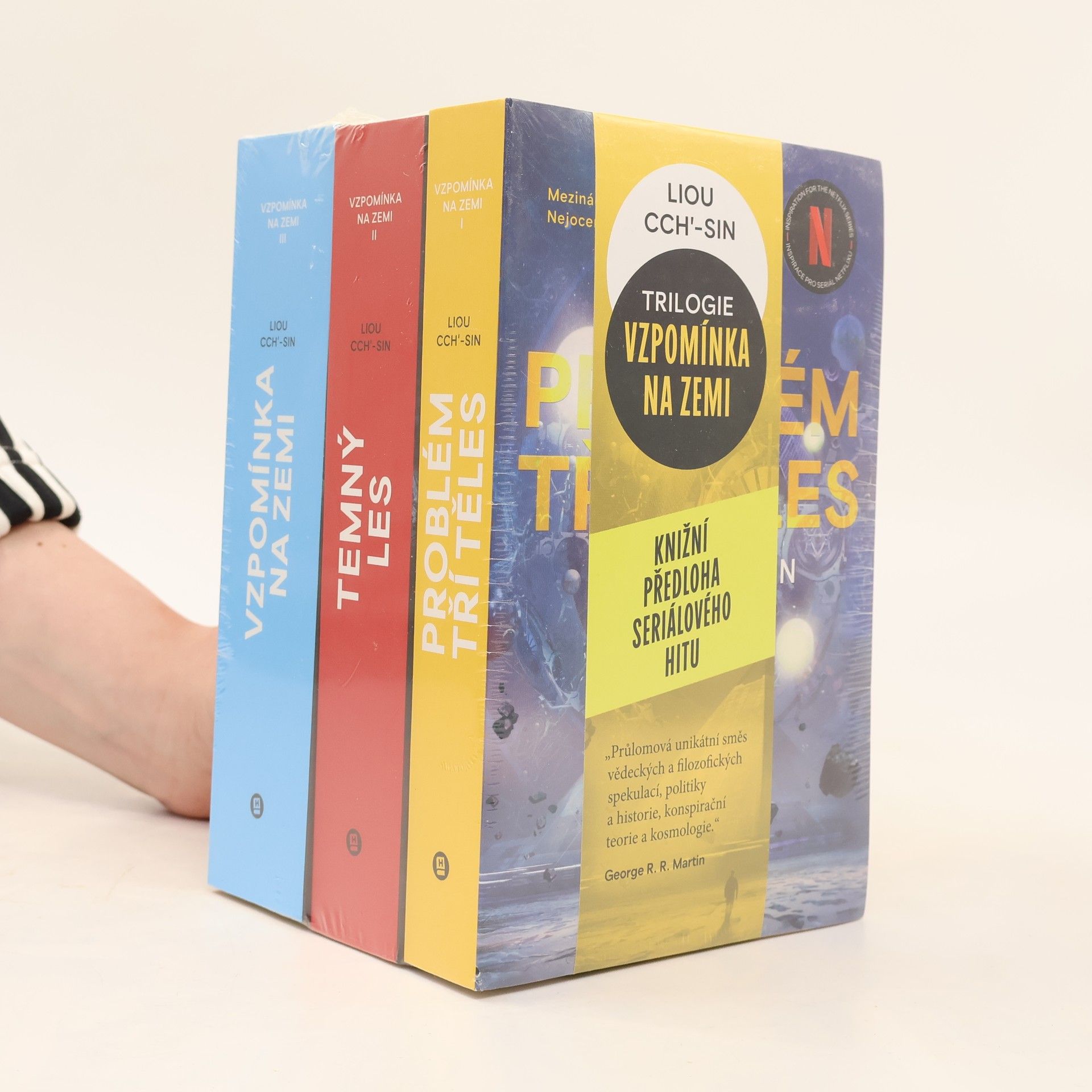 Cixin Liu Vzpomínka na Zemi BOX 1-3