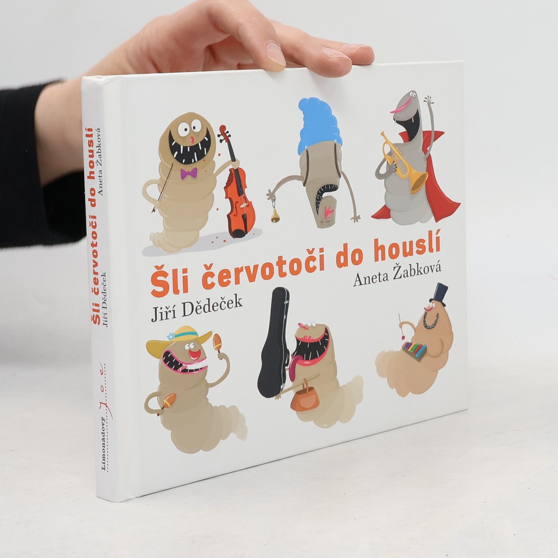 Jiří Dědeček Šli červotoči do houslí