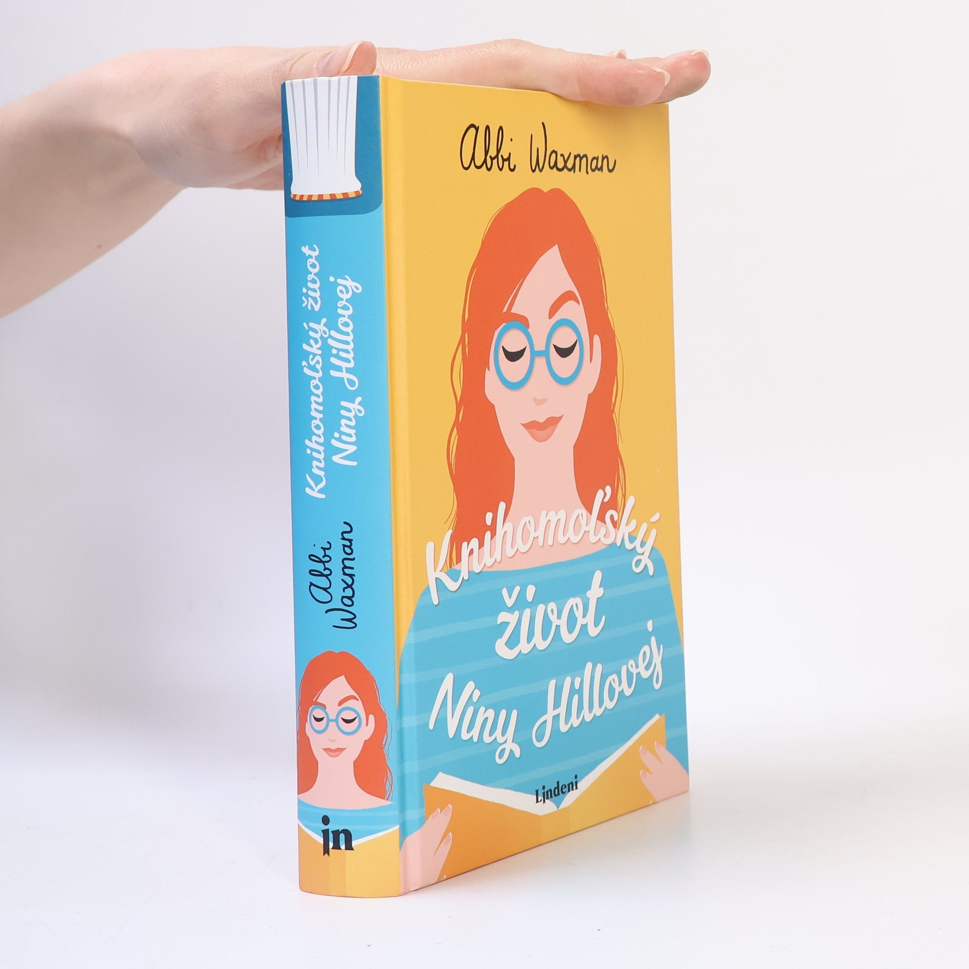 Abbi Waxman Knihomoľský život Niny Hillovej