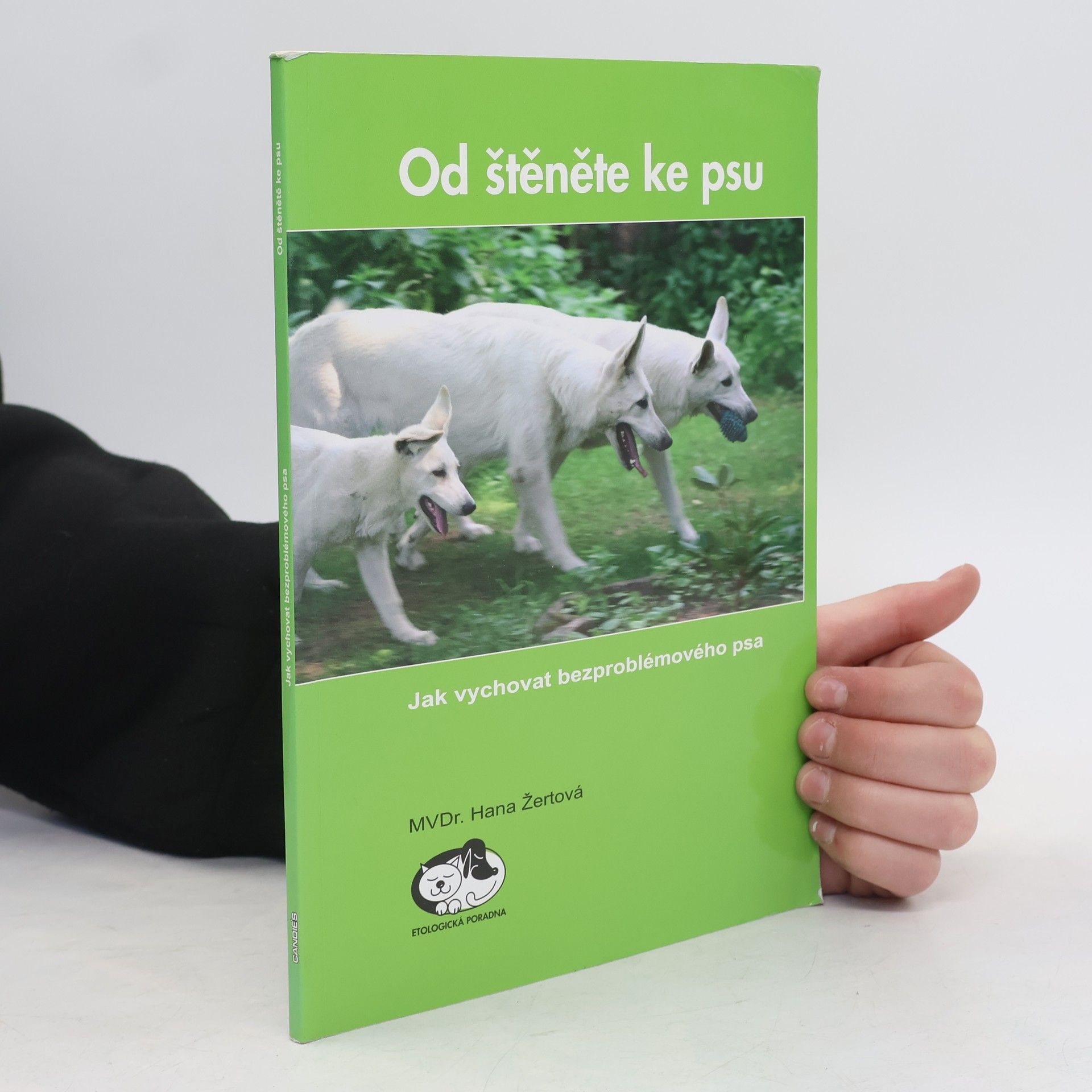 Od štěněte ke psu