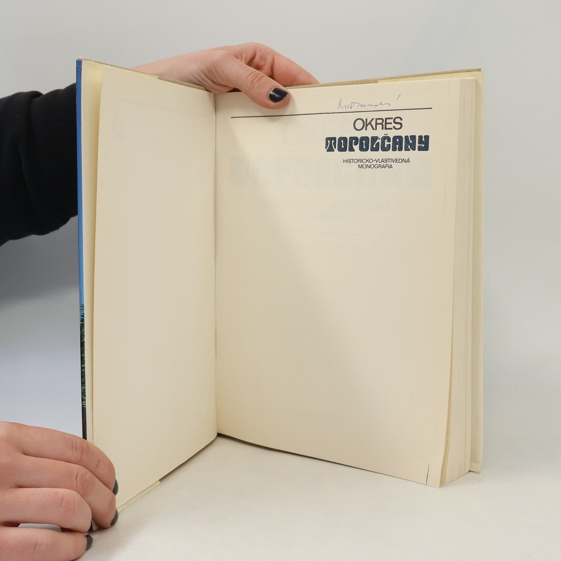 Vlado Uhlár Okres Topoĺčany. Historicko-vlastivedná monografia