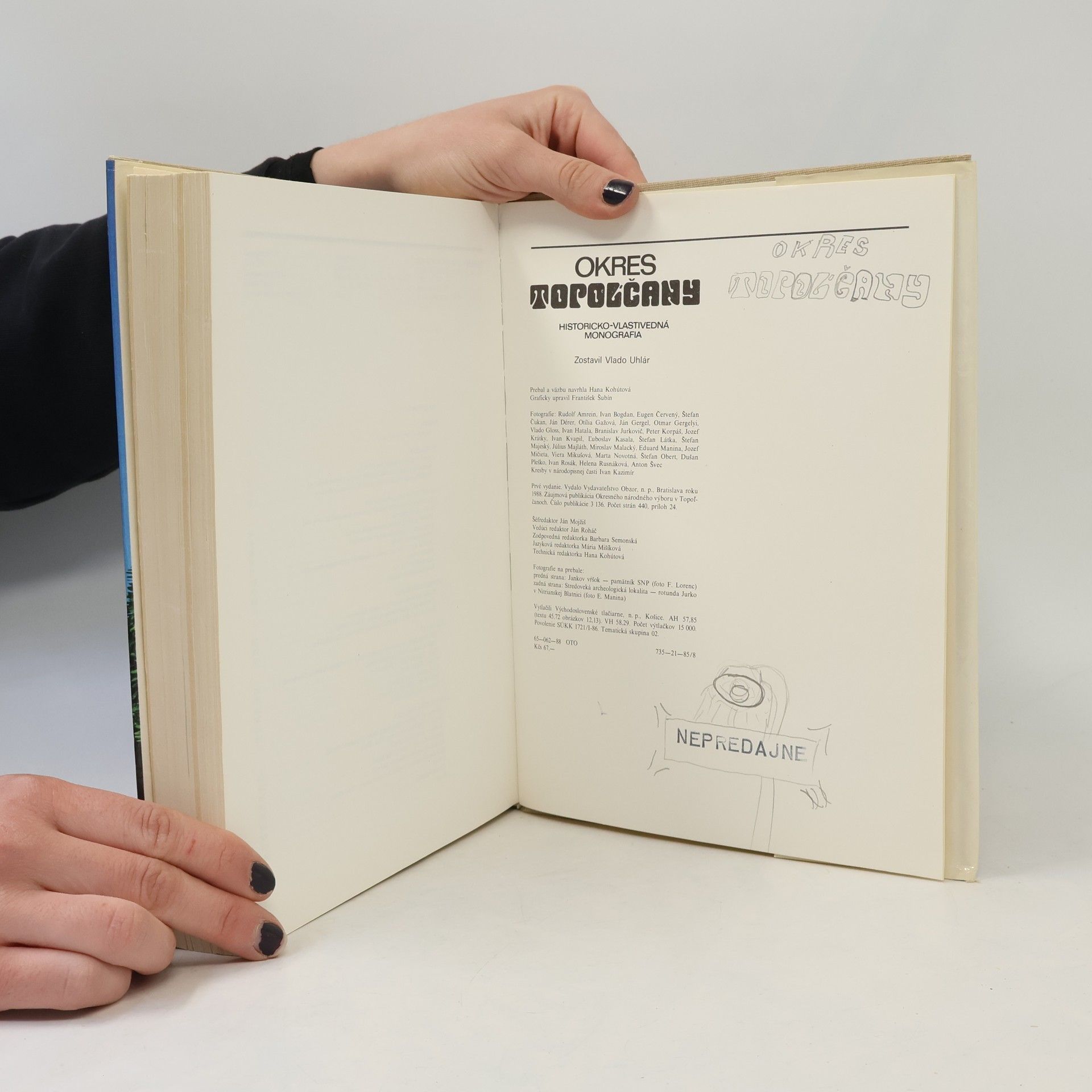 Vlado Uhlár Okres Topoĺčany. Historicko-vlastivedná monografia