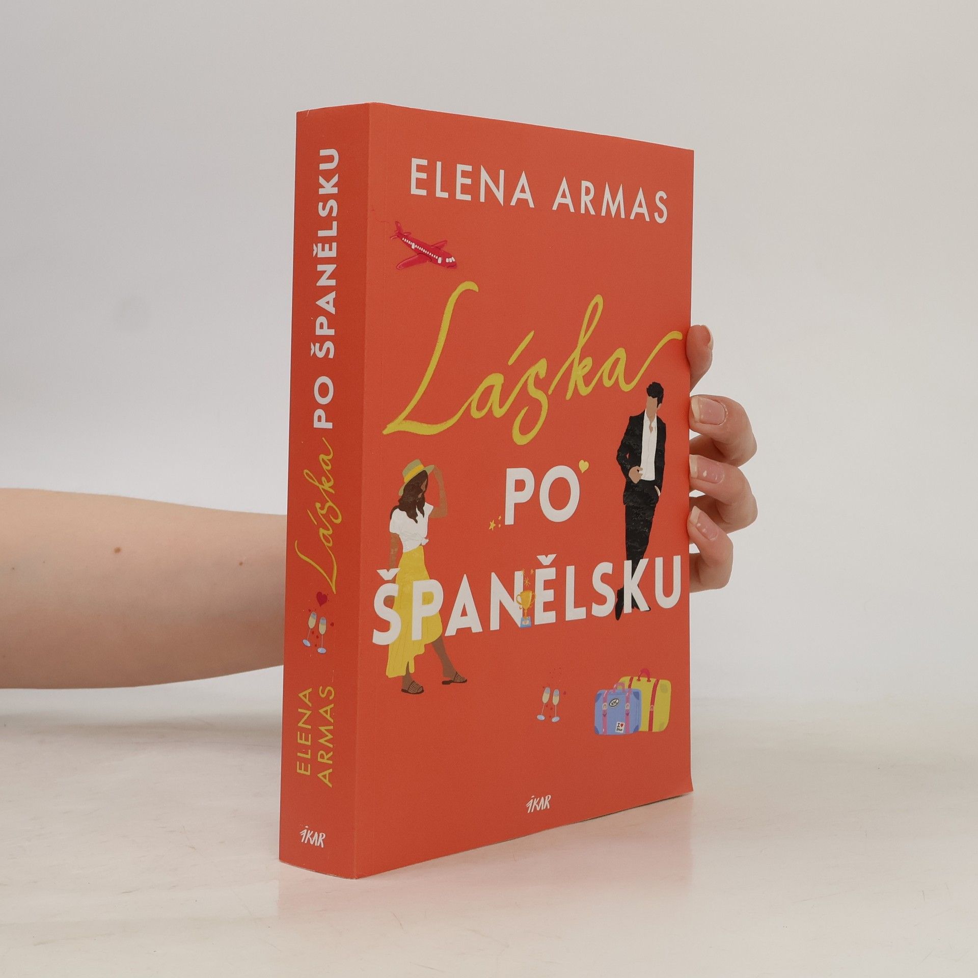 Elena Armas Láska po španělsku
