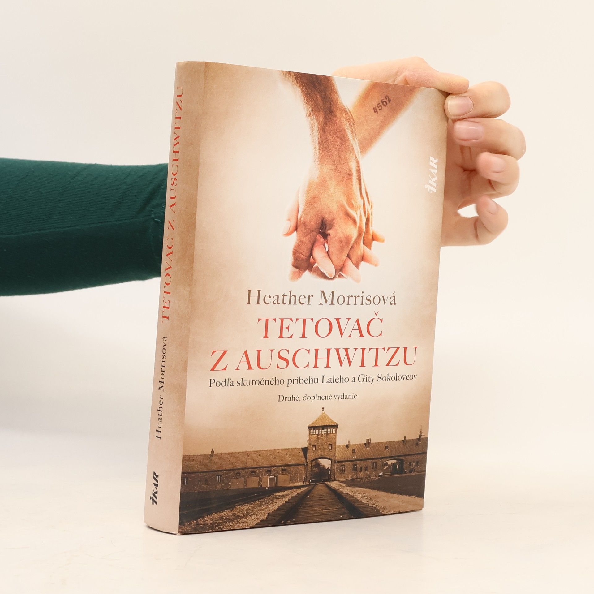 Heather Morris Tetovač z Auschwitzu