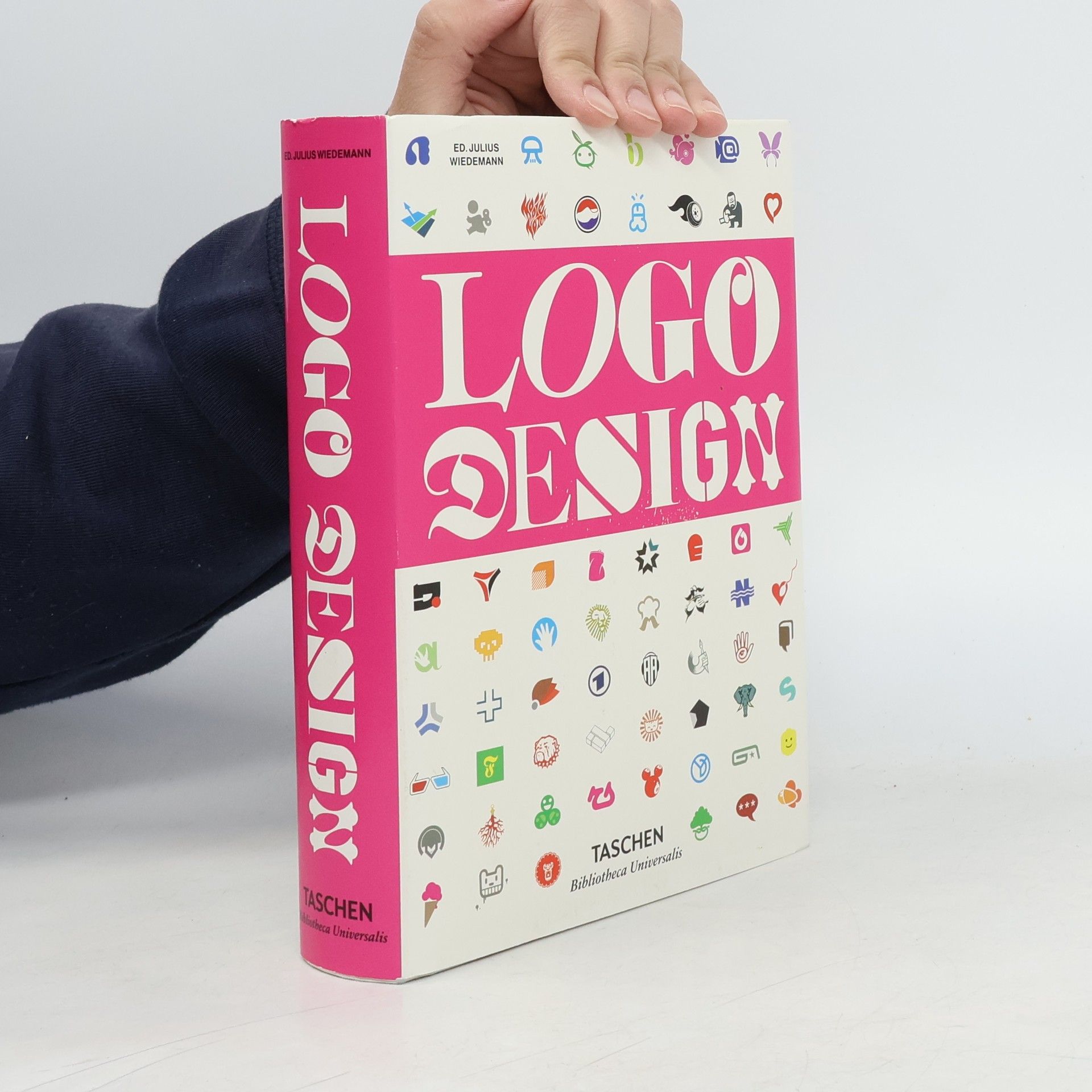 Julius Weidermann Logo design