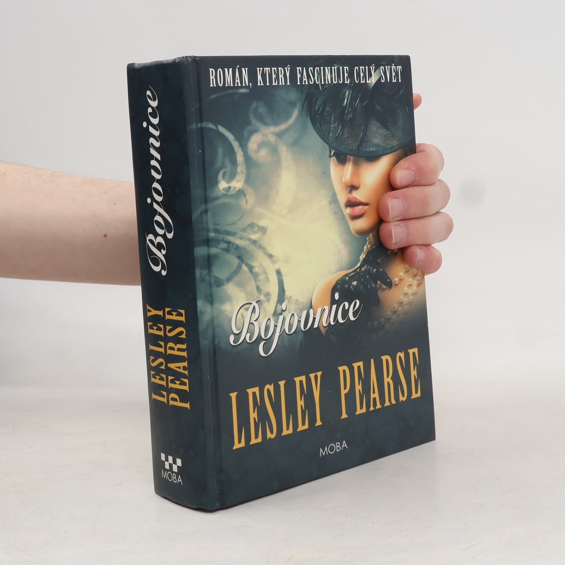 Lesley Pearse Bojovnice