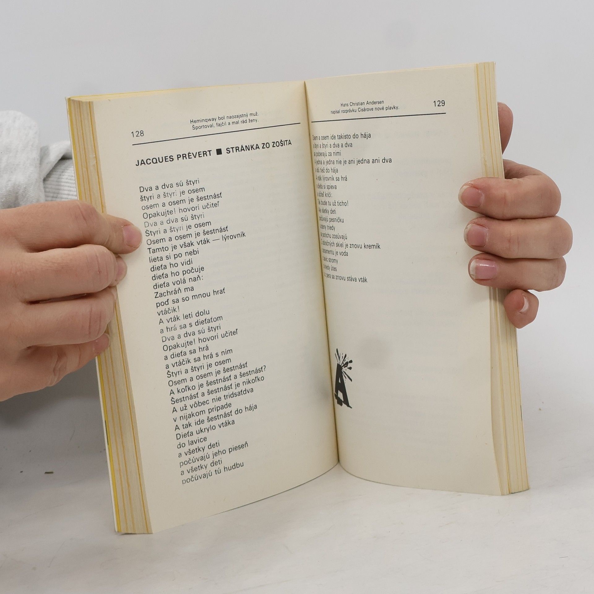 Daniel Hevier Z poslednej lavice