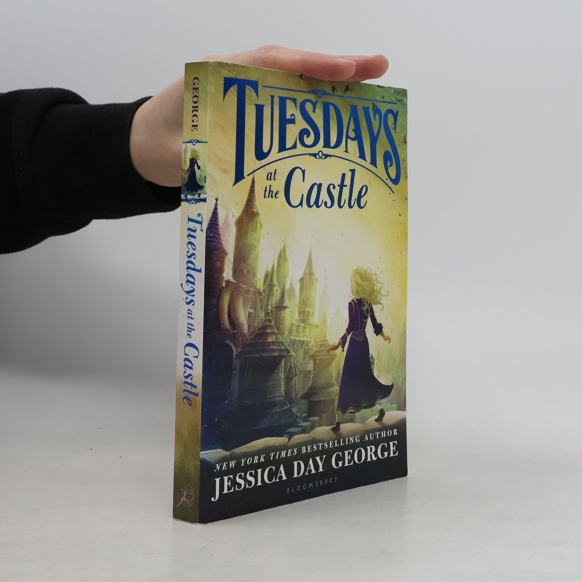 Jessica Day George Tuesdays at the Castle