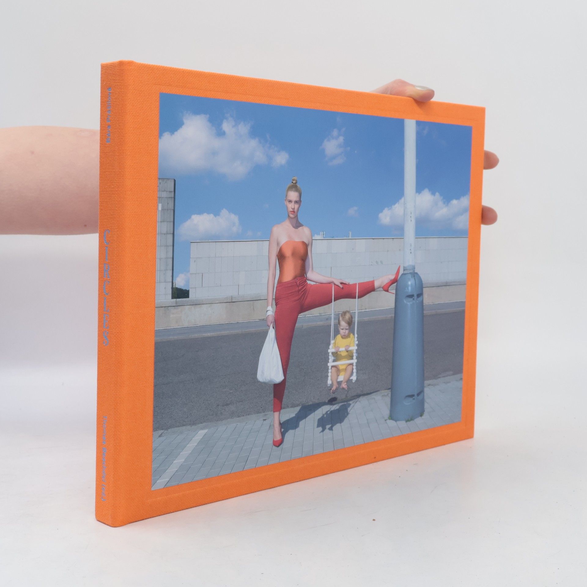 Bára Prášilová Circles